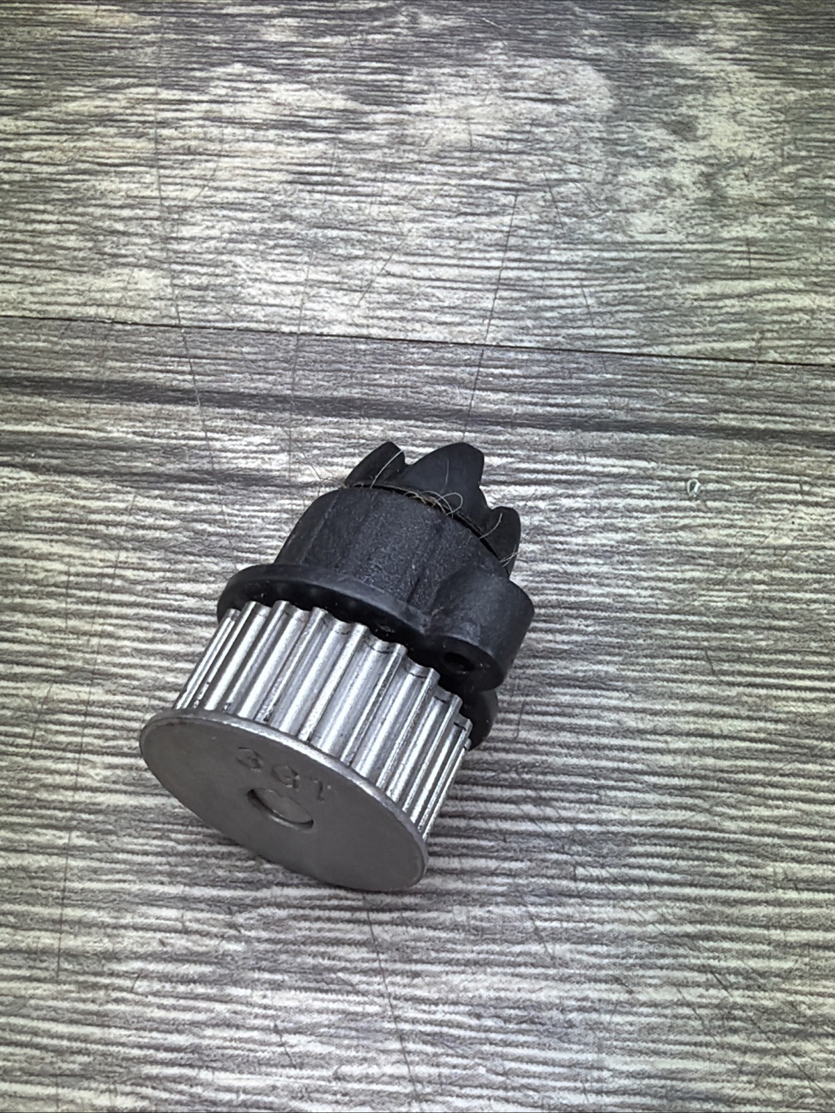 Shark HZ2002 HZ3002 QS3002 QS3000 ZS362 ZS360 ZS361 Brushroll GEAR WHEEL OEM