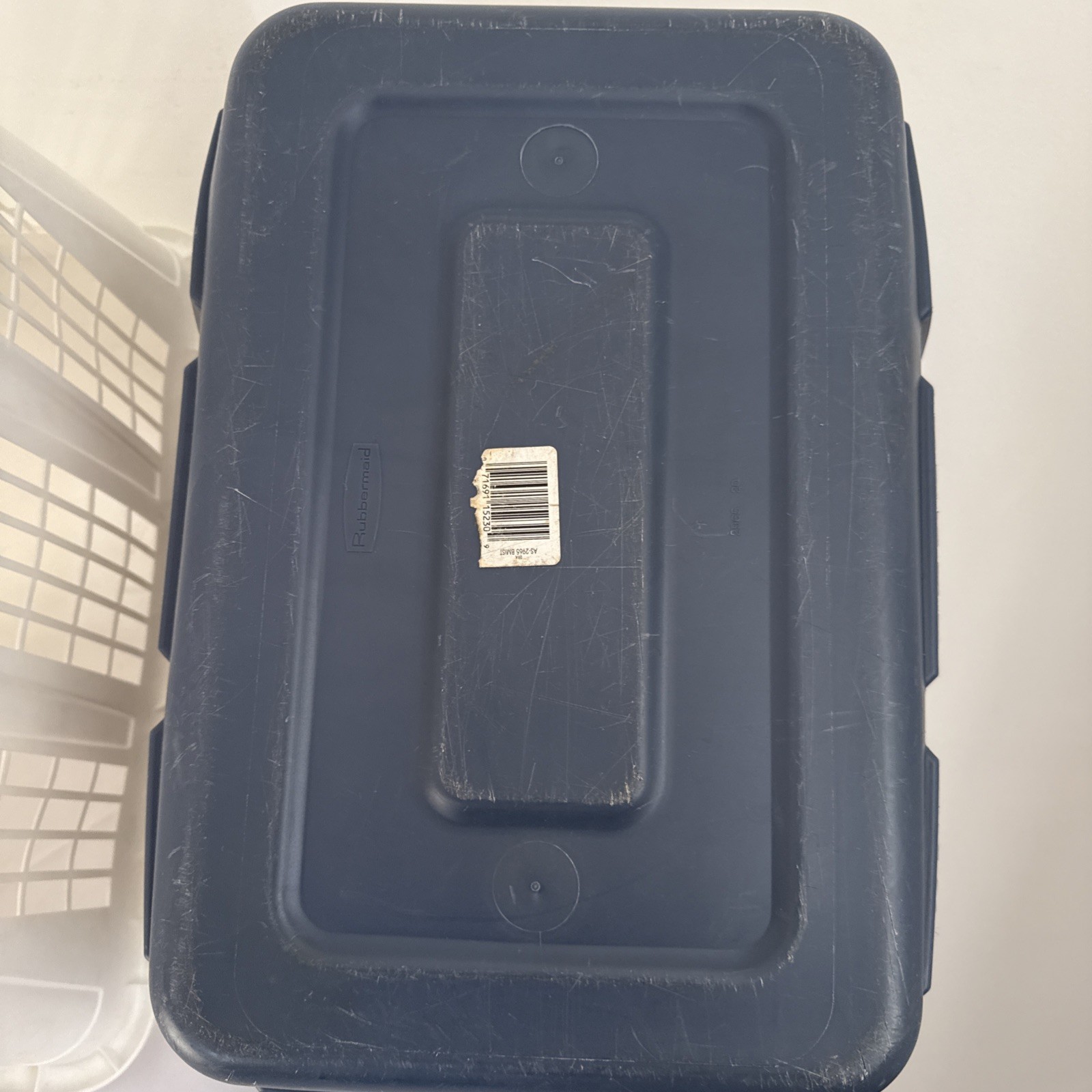 VTG Rubbermaid Laundry Baskets White & Blue No. 2965 Rectangular Retro USA GUC