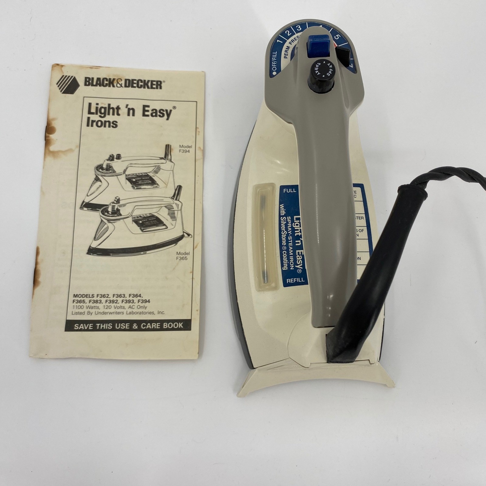 Black & Decker Light n Easy Spray Iron F394S Vintage 1989 Silverstone Non-Stick