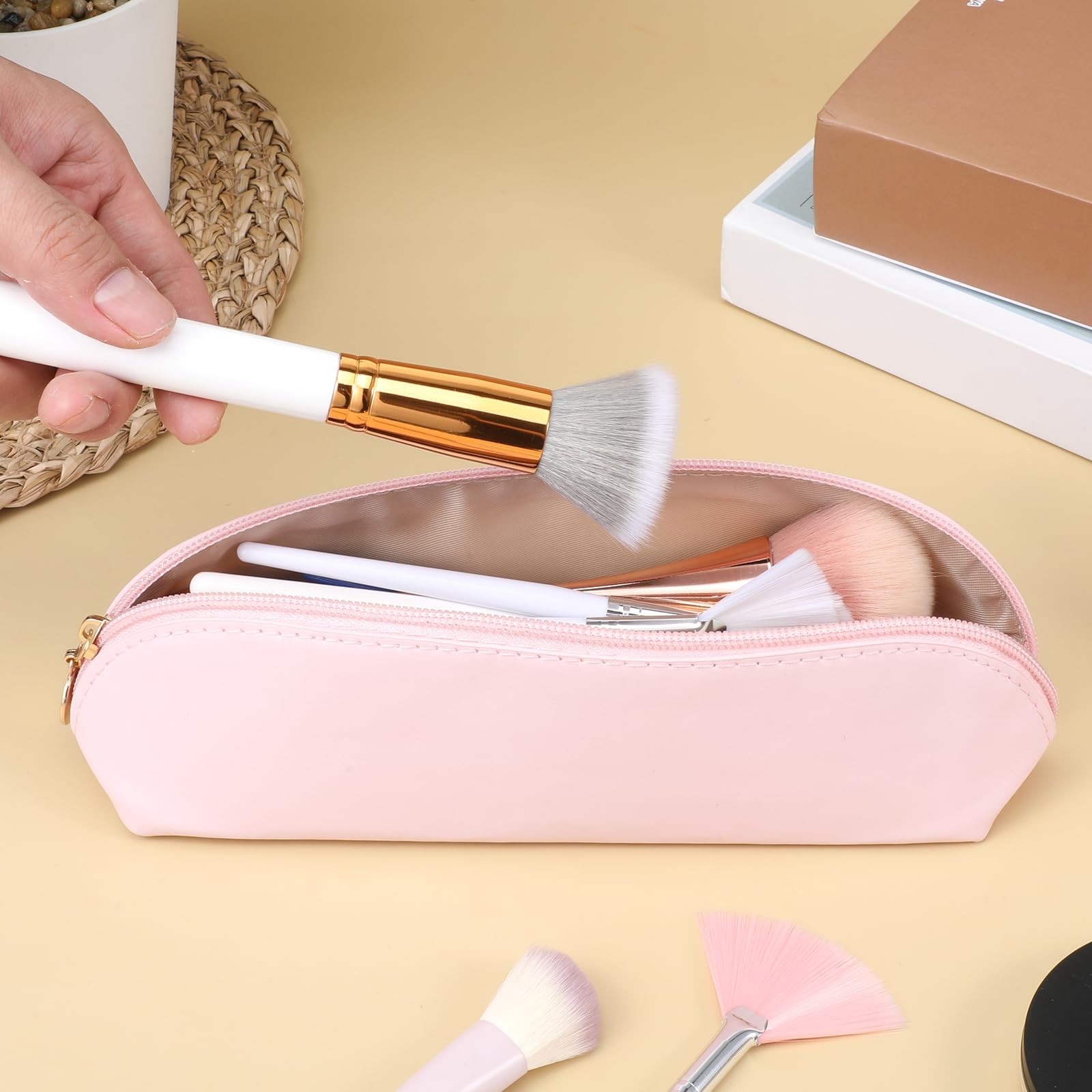 Prasacco Leather Makeup Brush Bag With 26x7x6.5 cm/10.2×2.8×2.56 in, Beige