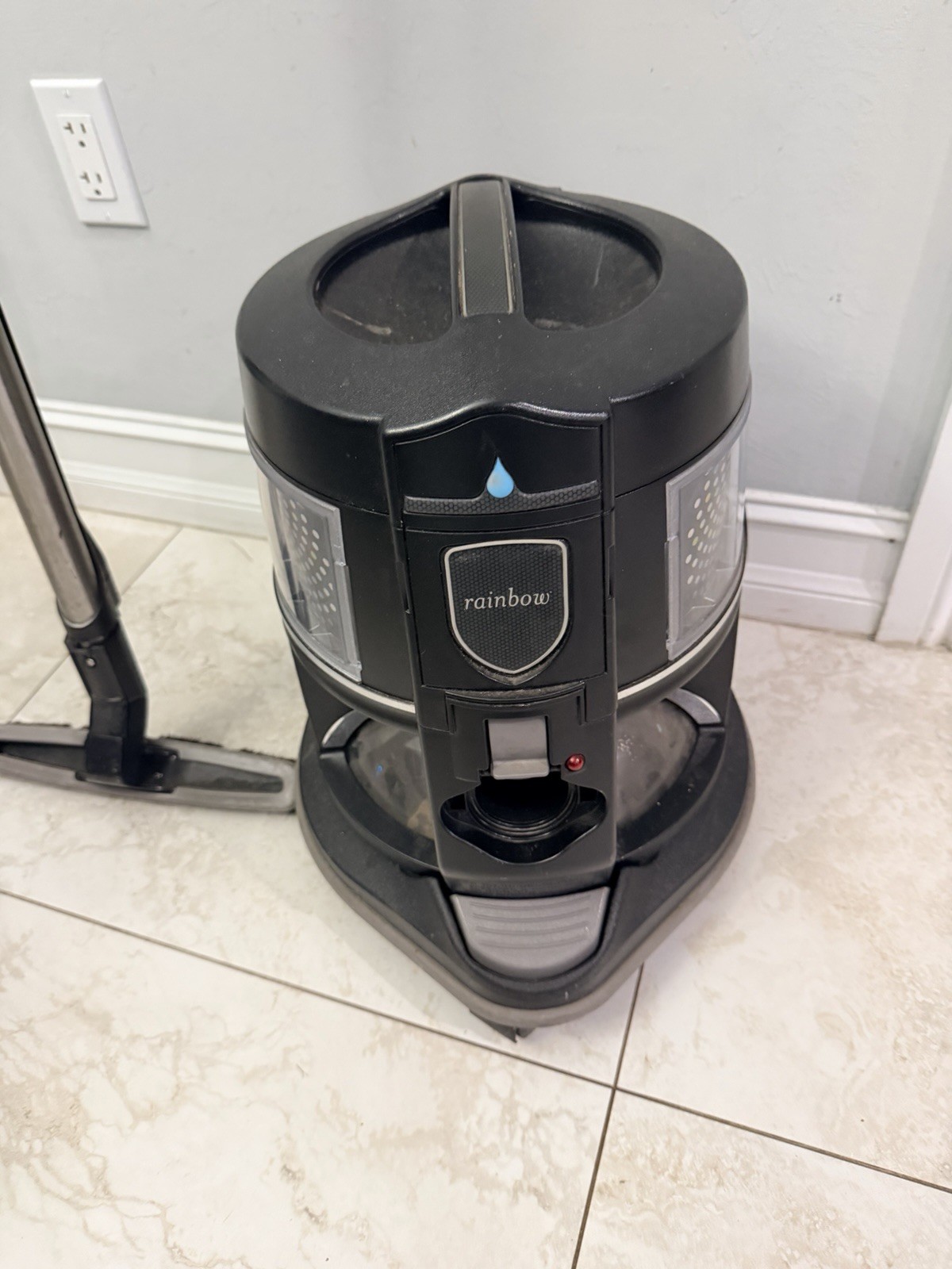 Rainbow Canister Bagless Corded Vacuum, Water Filtration, Black/Gray, Tools