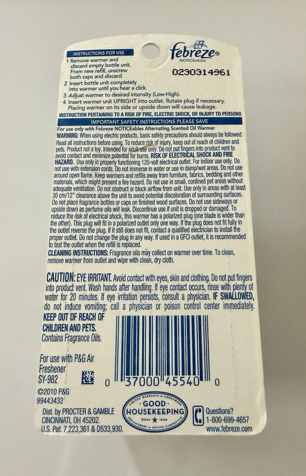 Febreze Noticeables Linen & Sky Dual Scented Oil Air Freshener Refill .87oz NIP