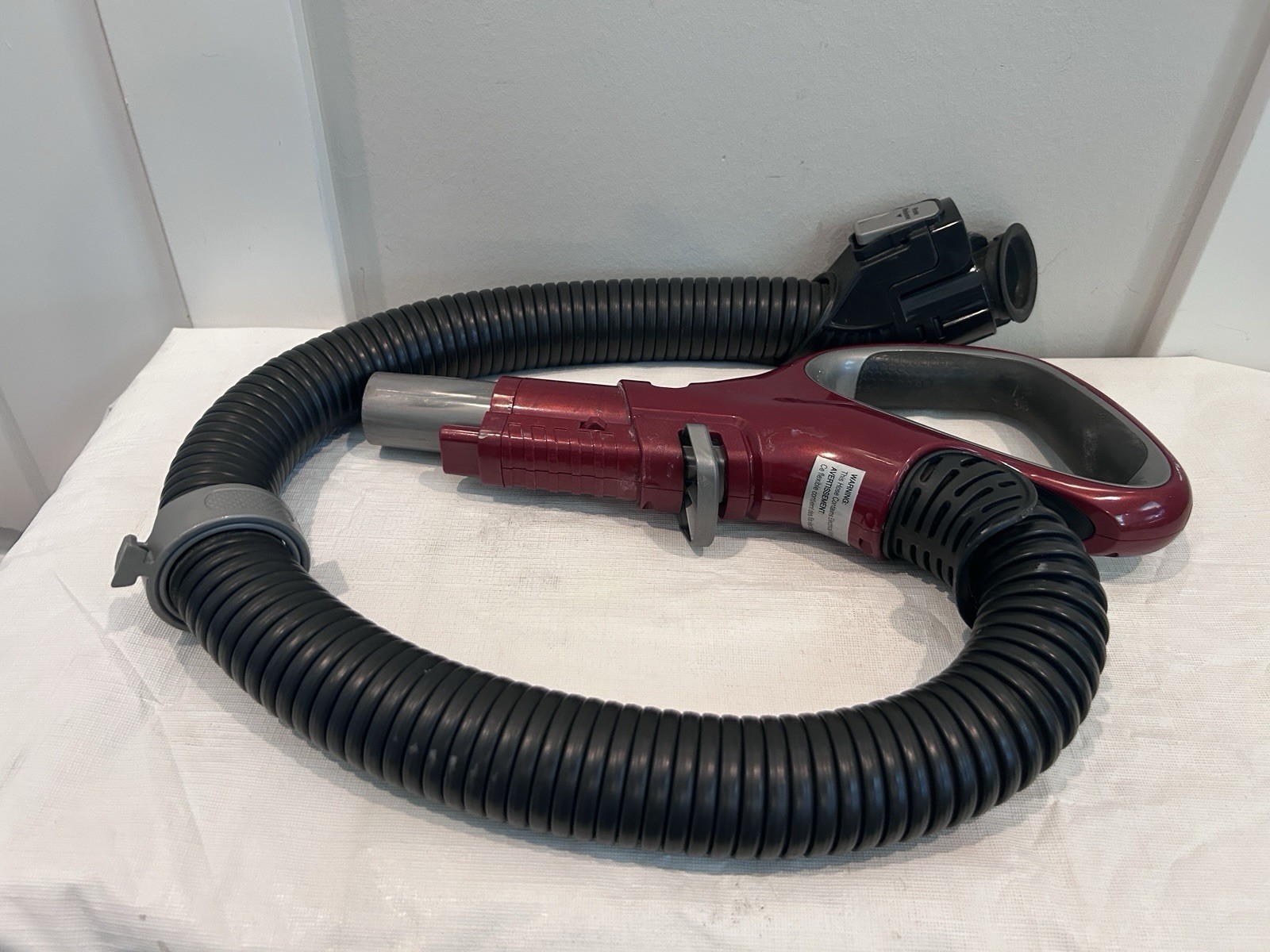 Shark NV682QRD NV682QBL NV680 NV681 NV682 NV683 HANDLE HOSE Genuine OEM Part Red