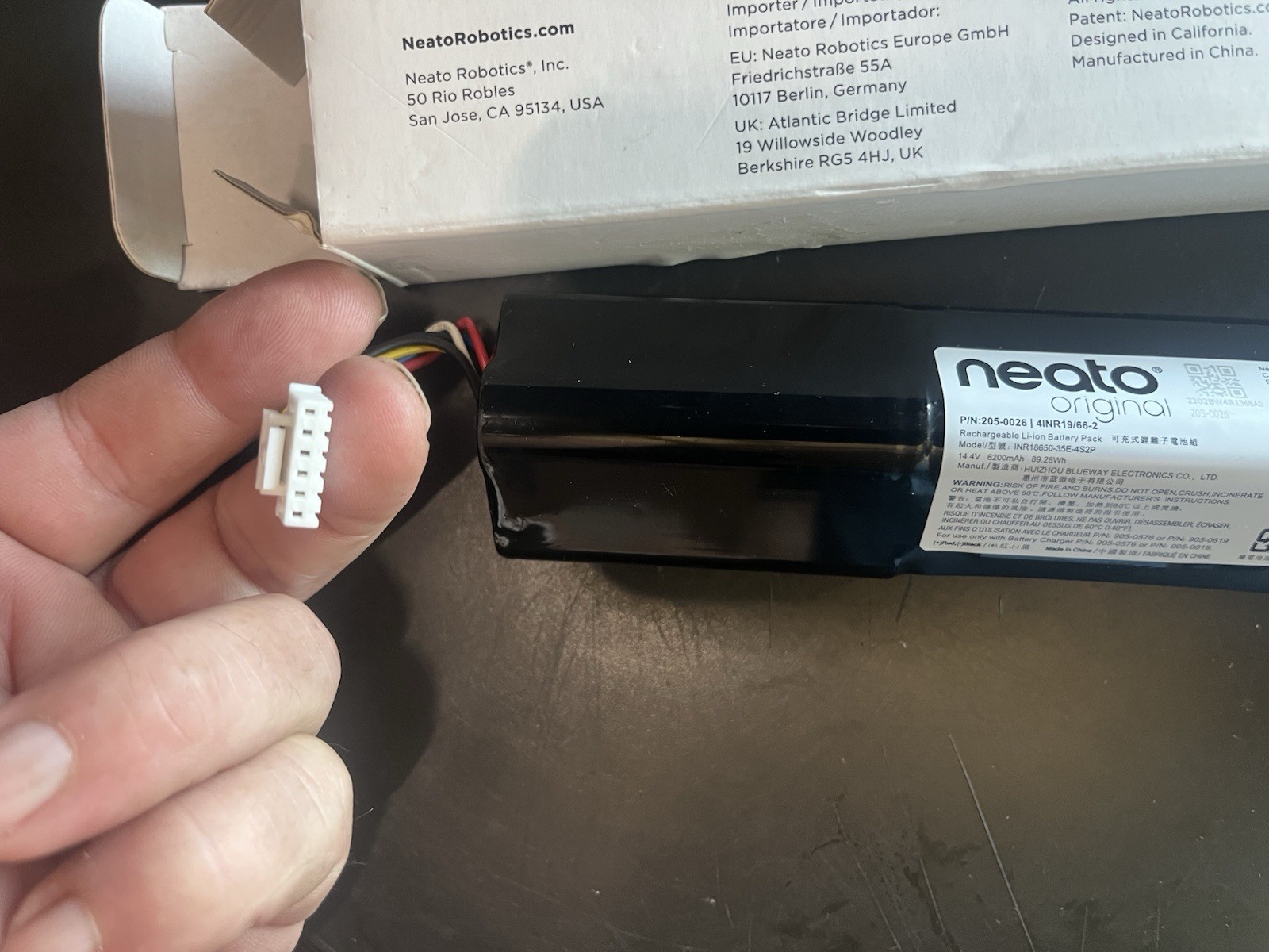 Neato Rechargeable Li-Ion Battery Pack 205-0026 for Neato D10 4200mAh