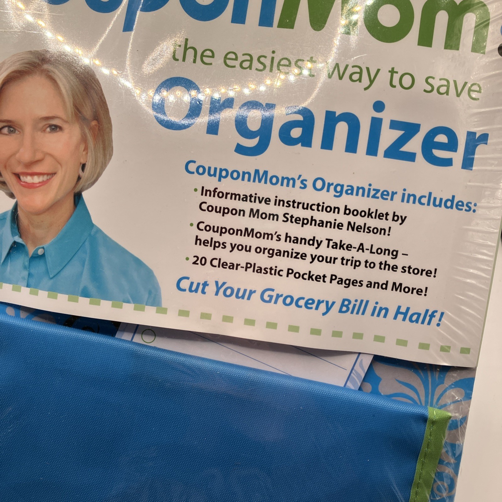 Coupon Mom The Ultimate Coupon Organizer NEW sealed Pad Take Along Pouch Holder