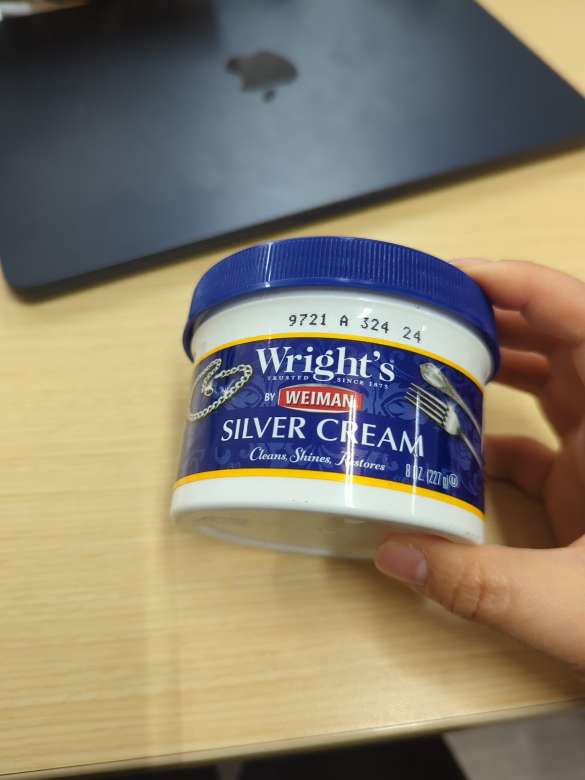 Wright’s 8oz Silver Polishing Cream for Jewelry (014)