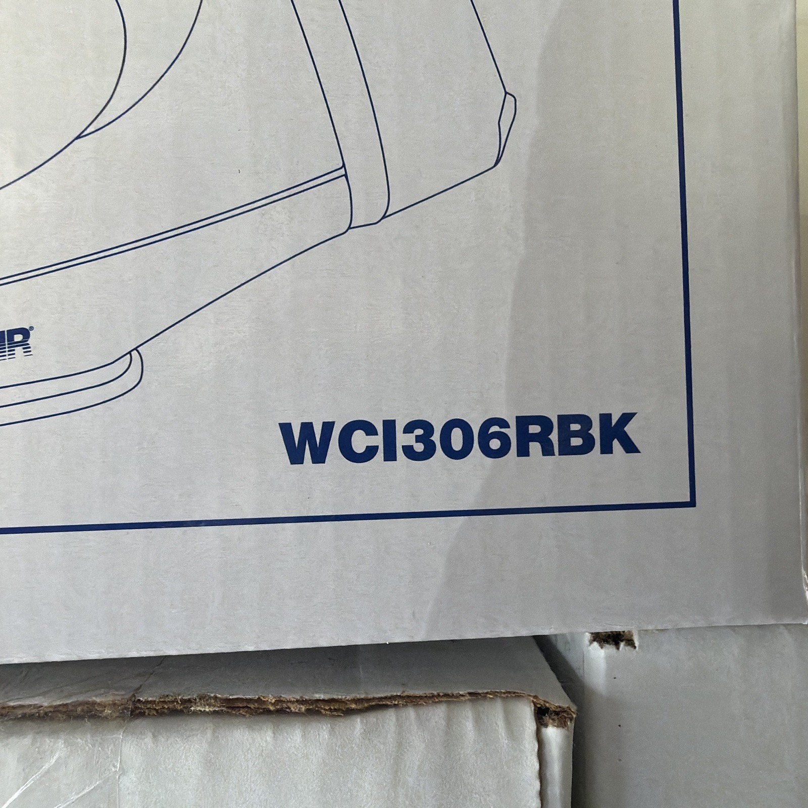 Conair WCI306RBK Steam Iron Anti-Drip Retractable Cord Smart Auto Shut Off New