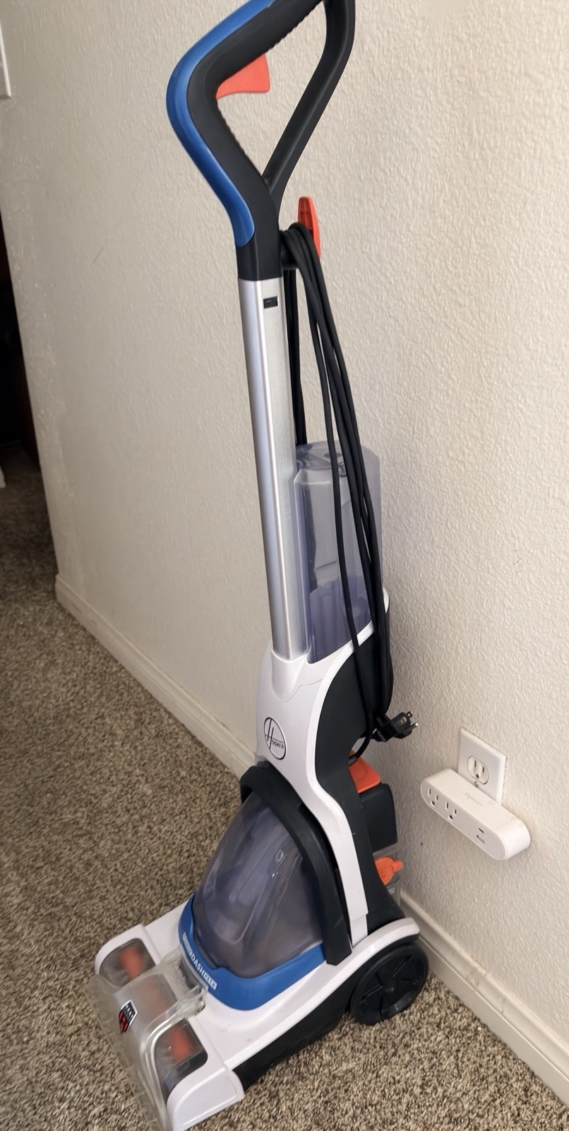 Hoover PowerDash Pet Upright Corded Carpet Cleaner Shampooer White/Blue/Black
