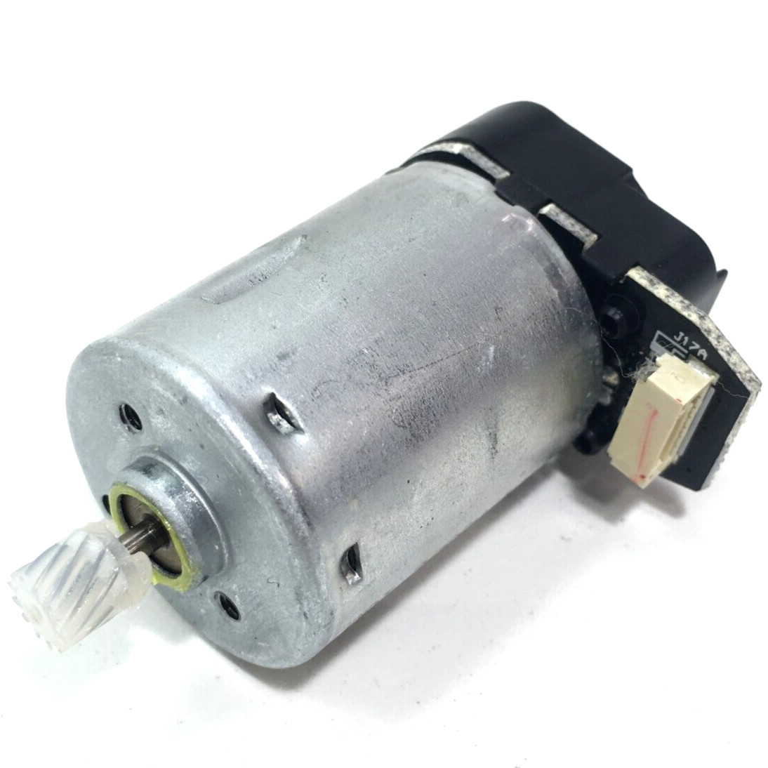 Shark RV761_N RV761_NR RV761R01US RV761R00US MOTOR ONLY for Left or Right Wheel