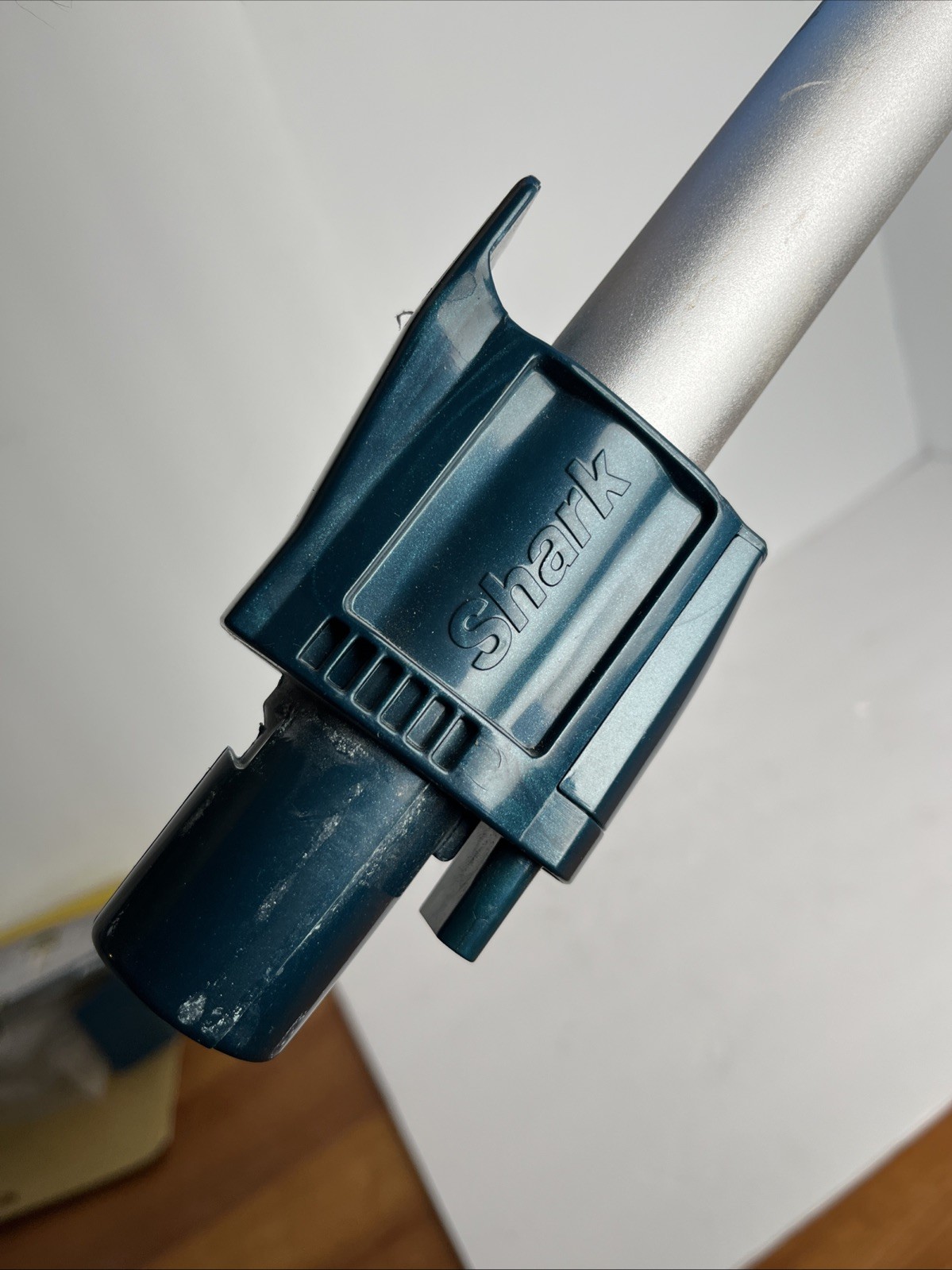 Shark Rocket Duoclean Handheld Vacuum Wand Tube UV380 HV380 HV381 HV382 HV383