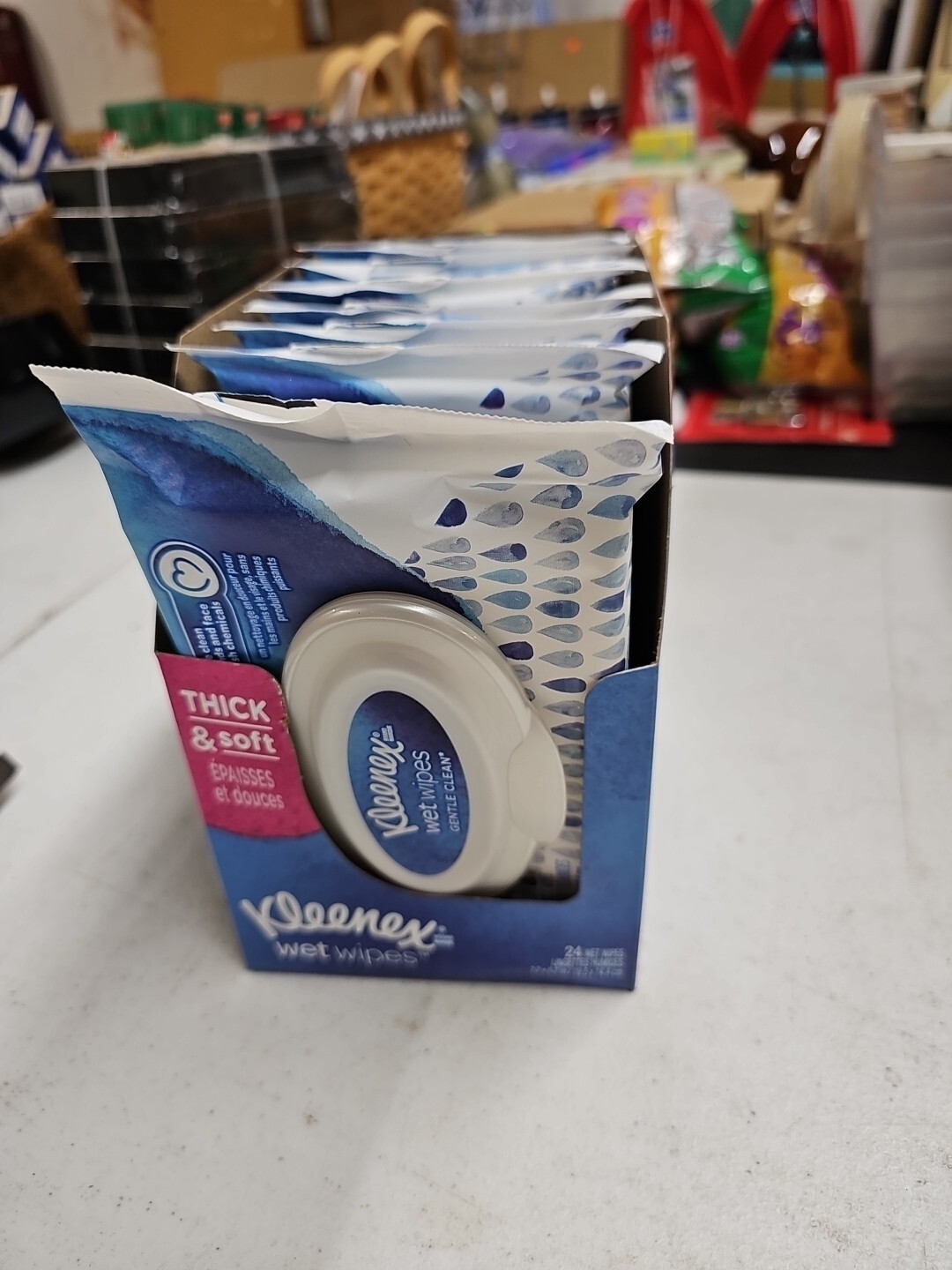 Kleenex  Wet Wipes 168 Total Wipes 7 Packs 24