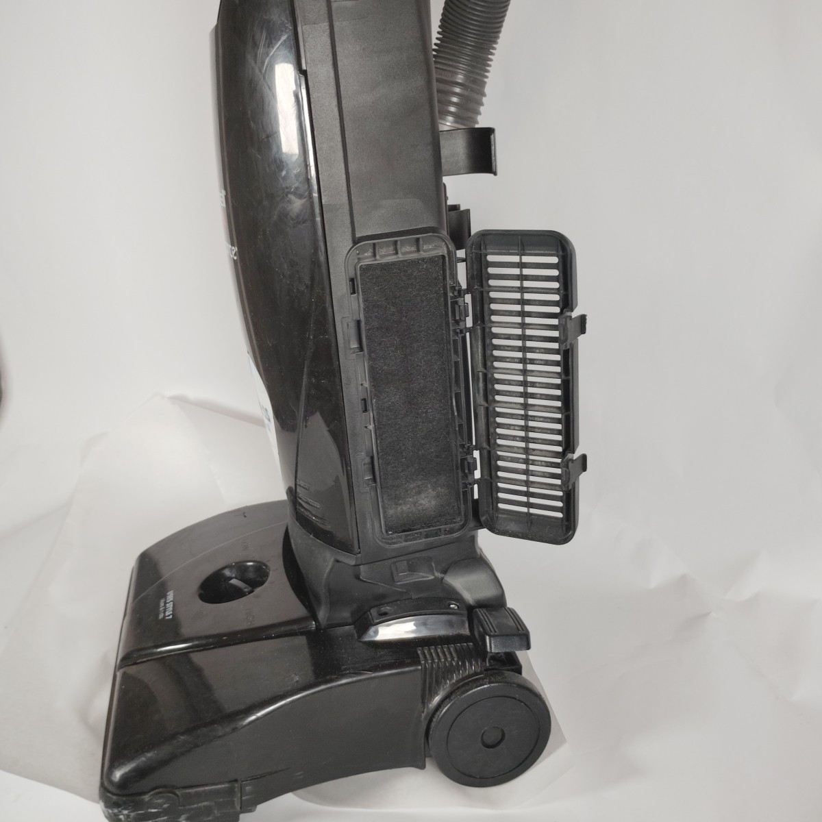 Bissell Powerforce 71Y7 Bagged Black Vacuum Cleaner