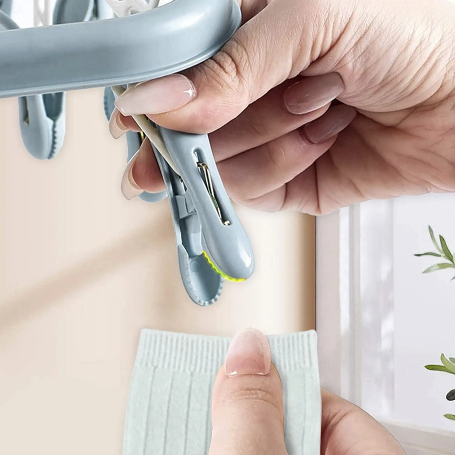 1pc Folding Drying Rack w/ 32 Clips – Portable Hanger for Socks & Underwear