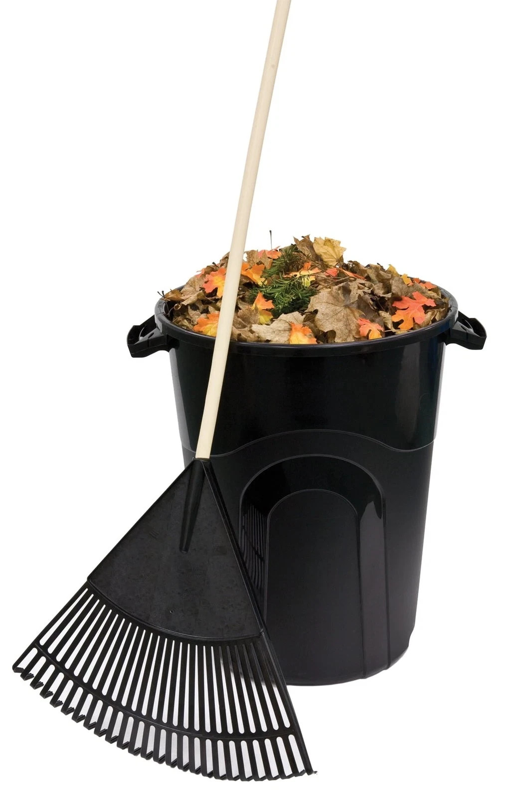 Hyper Tough 32 Gallon Heavy Duty Plastic Garbage Can, Included Lid, Indoor/Outdo