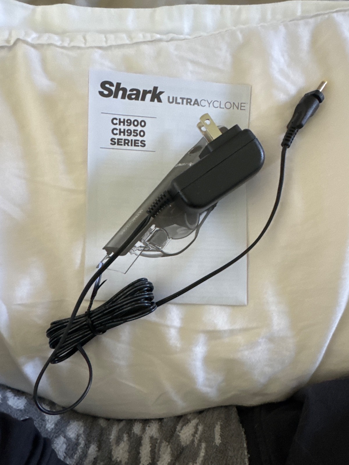 Genuine Shark UltraCyclone CH950 CH951 Vacuum Power Cord Charger AC Adapter