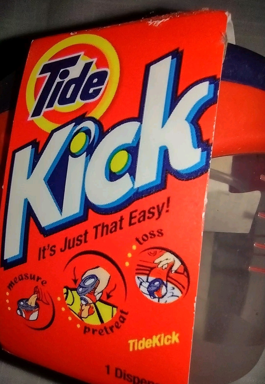 TIDE KICK STAIN PRETREAT DISPENSER LAUNDRY DETERGENT VTG DISCONTINUED 2000 Y2K