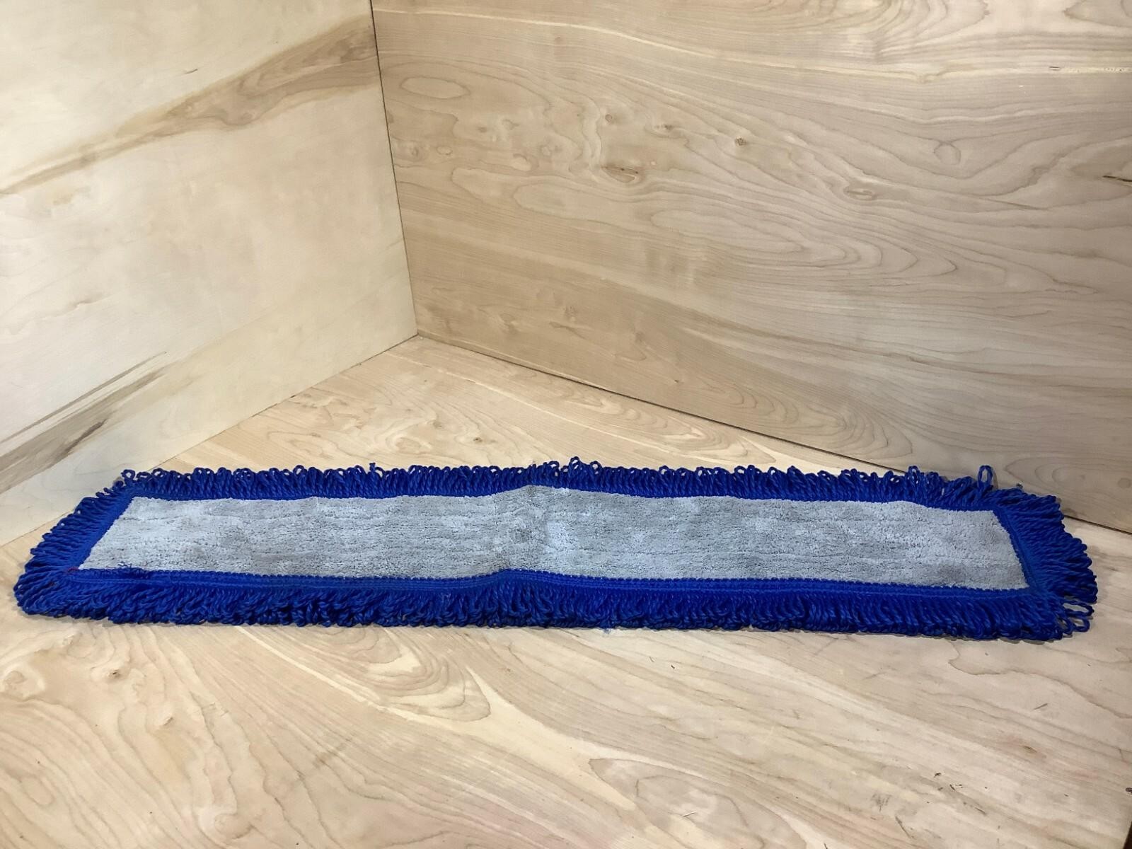 36″ Red Microfiber Dry Pocket Dust Mop with Canvas Back by MyXOHome Brand New