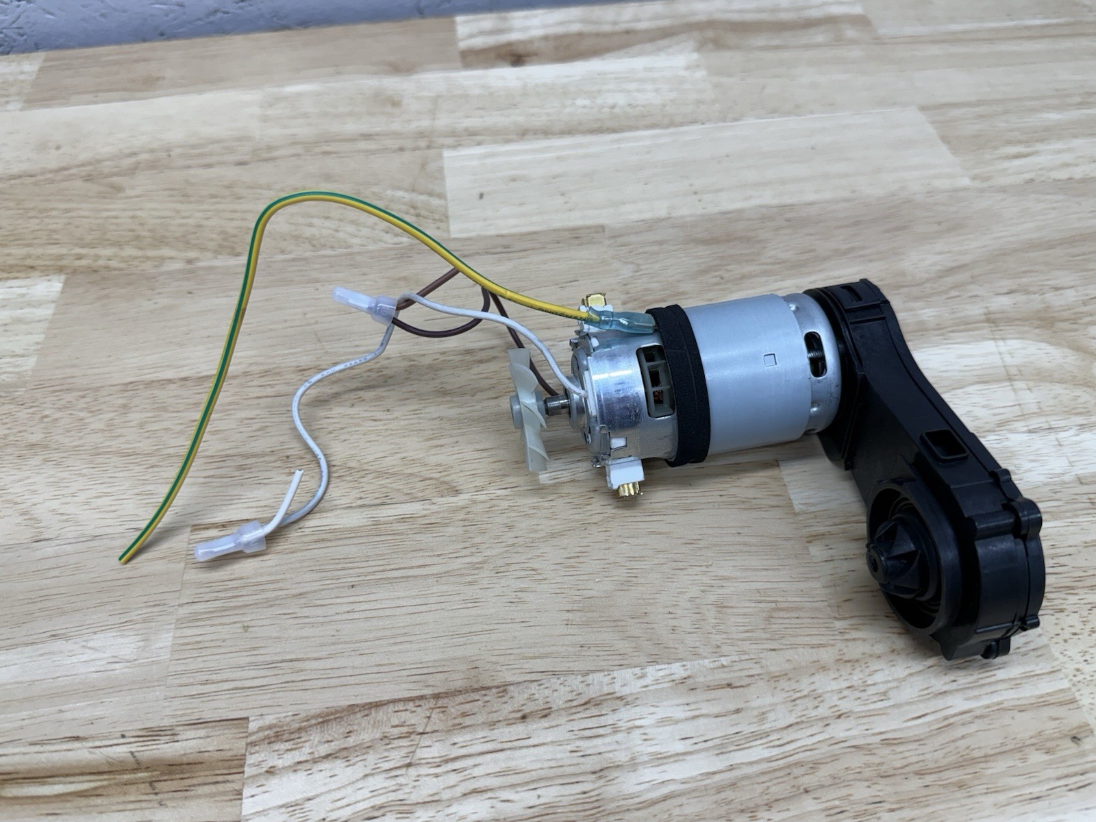 Shark CarpetXpert Upright Vacuum EX150 EX200 EX201 EX205 Part Brushroll Motor