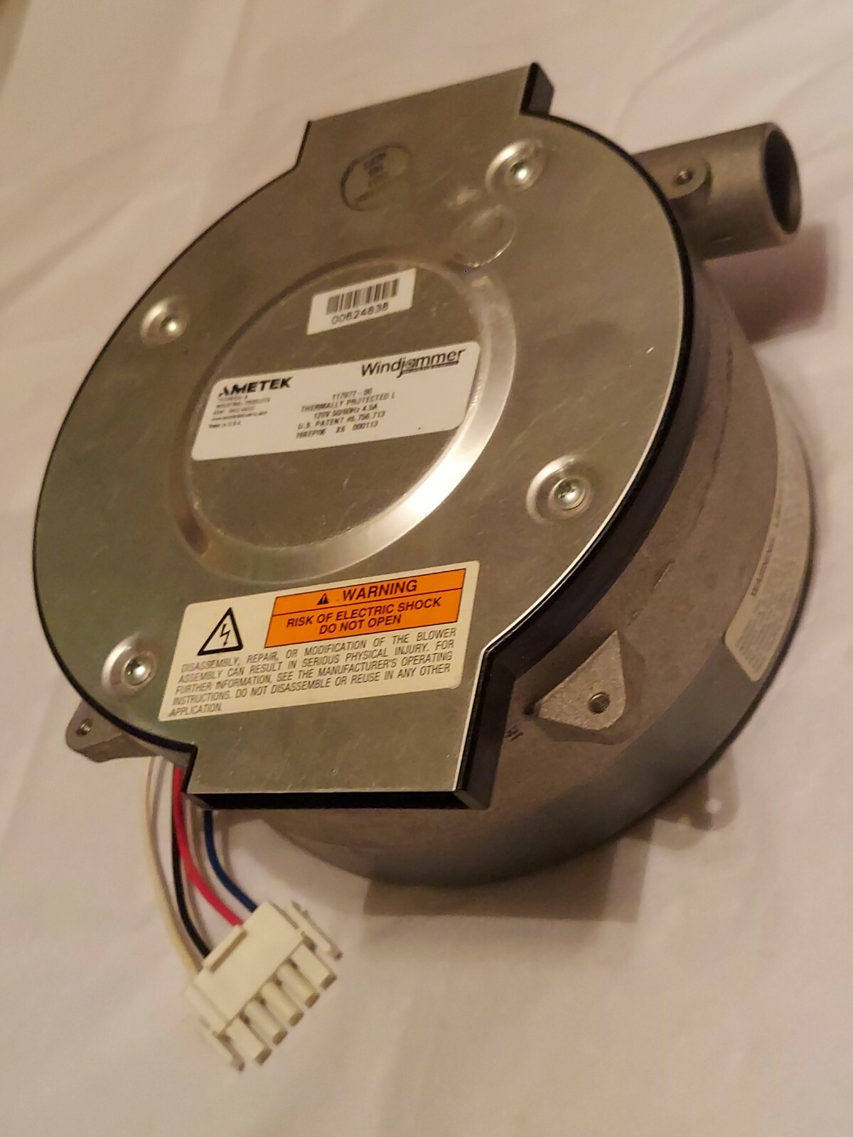 Ametek Lamb central vacuum motor 117977-00, 50/60 HZ, 4.5A, 120V.