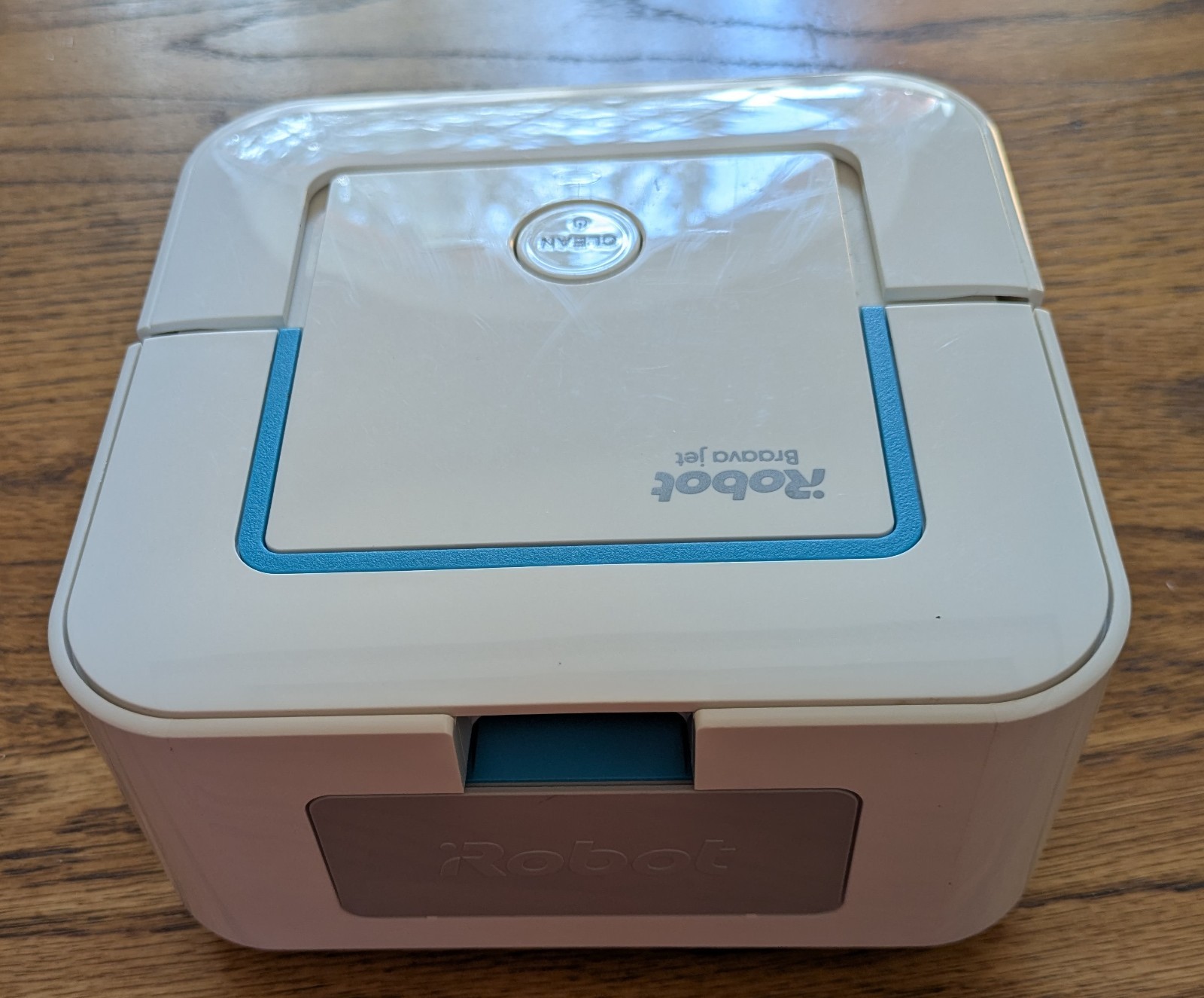 iRobot Braava Jet 240 Robot Mop App Control Precision Spray OPEN BOX Extra PADS