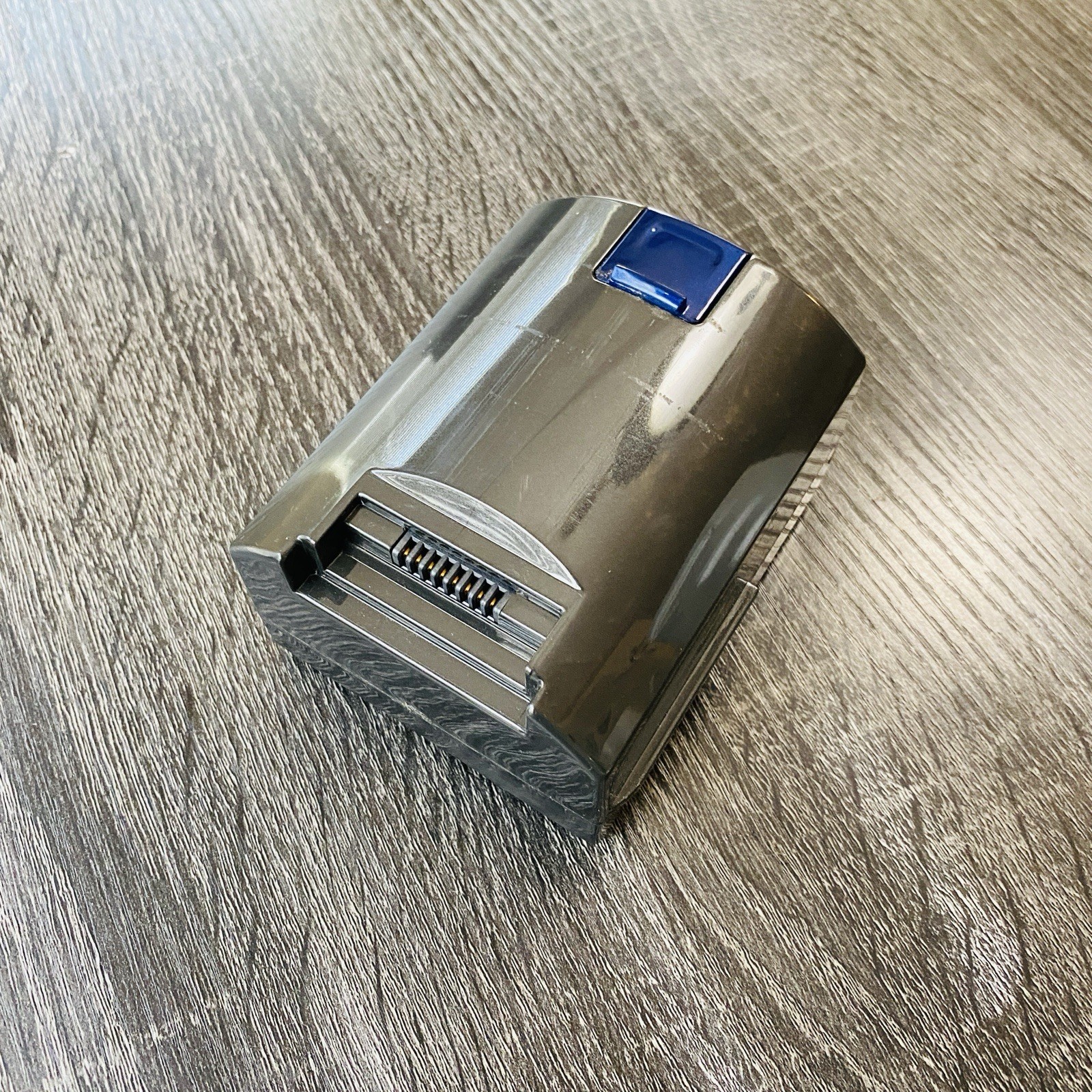 MOOSOO 22.2V Replacement Battery XL-618A XL-618 Pro Cordless Vacuum Cleaner Blue