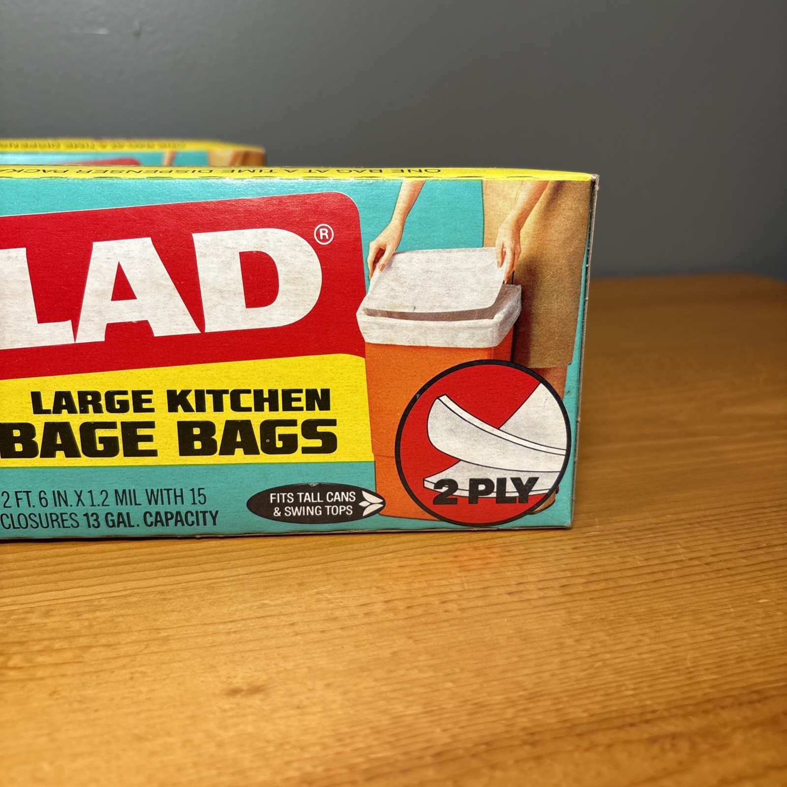 Vtg NOS Glad Large Kitchen Garbage Bags Trash 2-Ply Bags Set/2- 30 Total Bags
