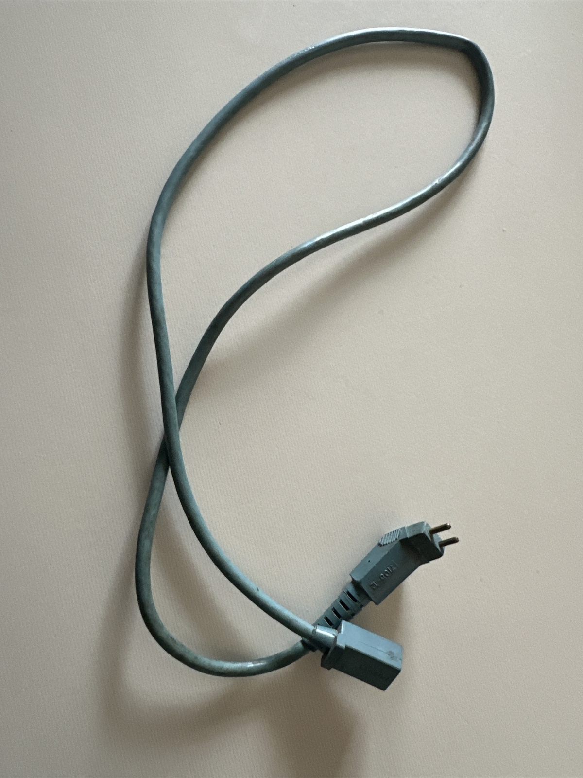 Unknown 40” Electrolux Power Adapter