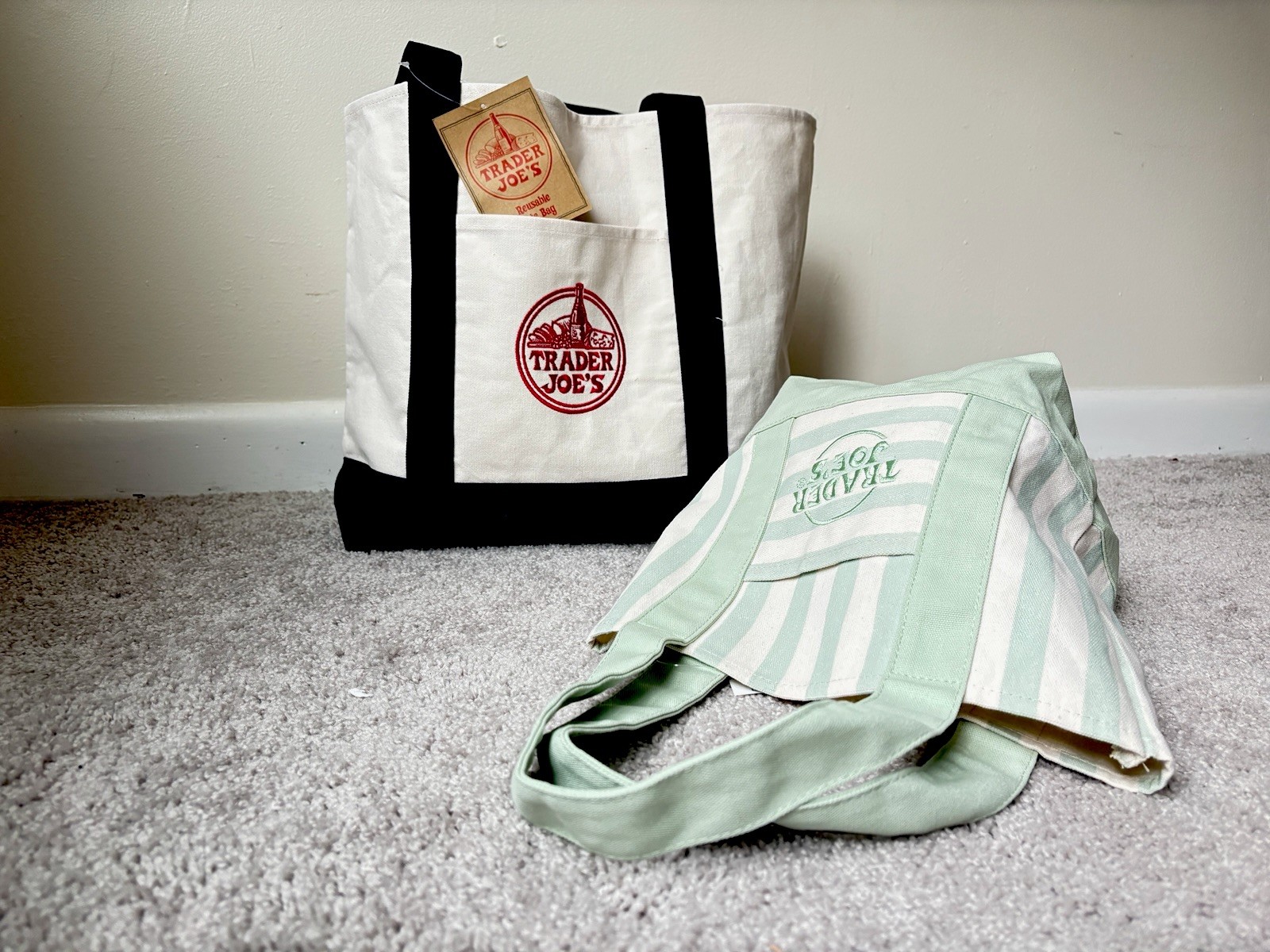 💚 2 Pack Most Sold NEW Trader Joe’s Canvas Navy Blue/Stripe Green MustHave Tote