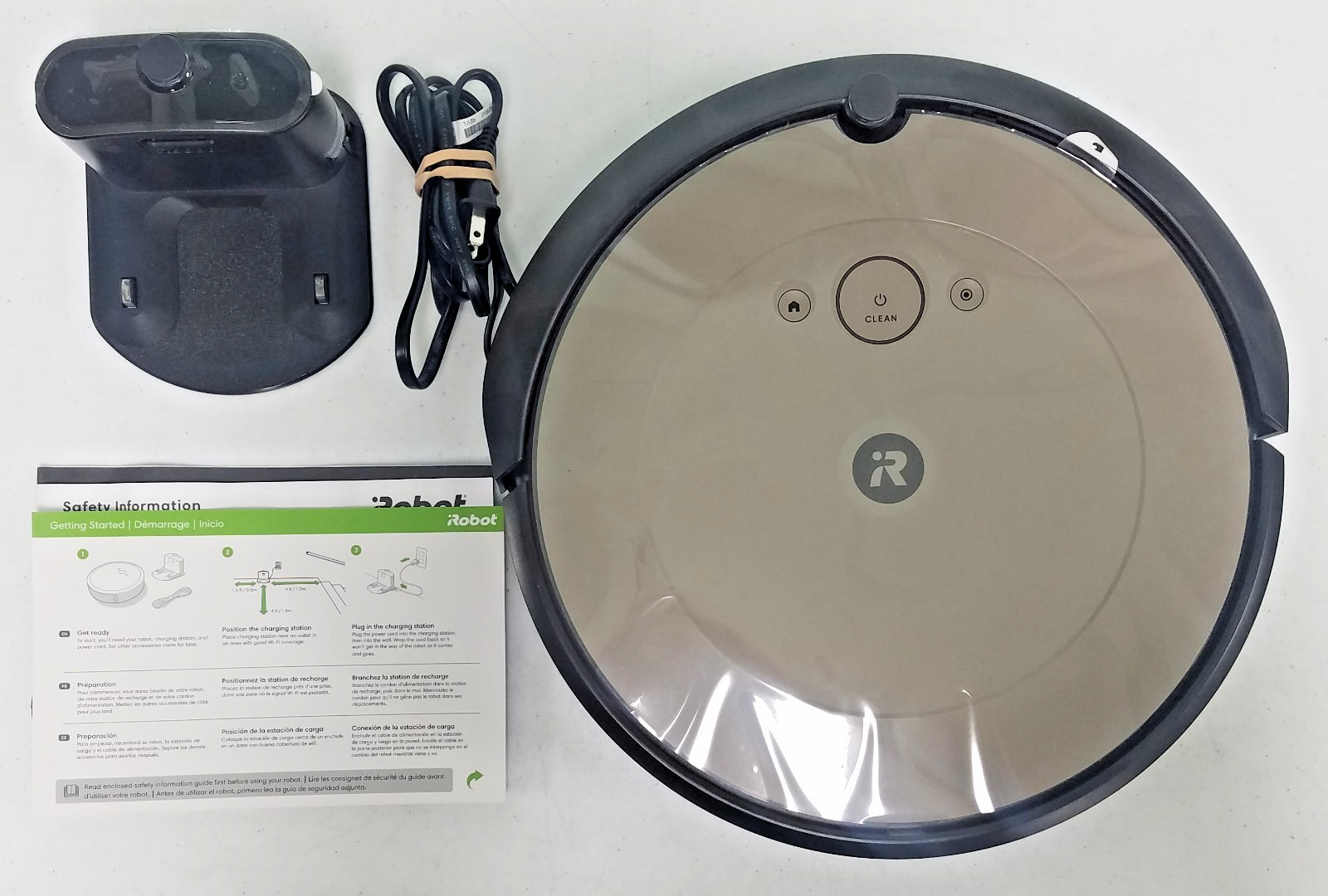 iRobot Roomba i1 (i1152) RVD-Y1 Wi-Fi Connected Robotic Vacuum New no Box