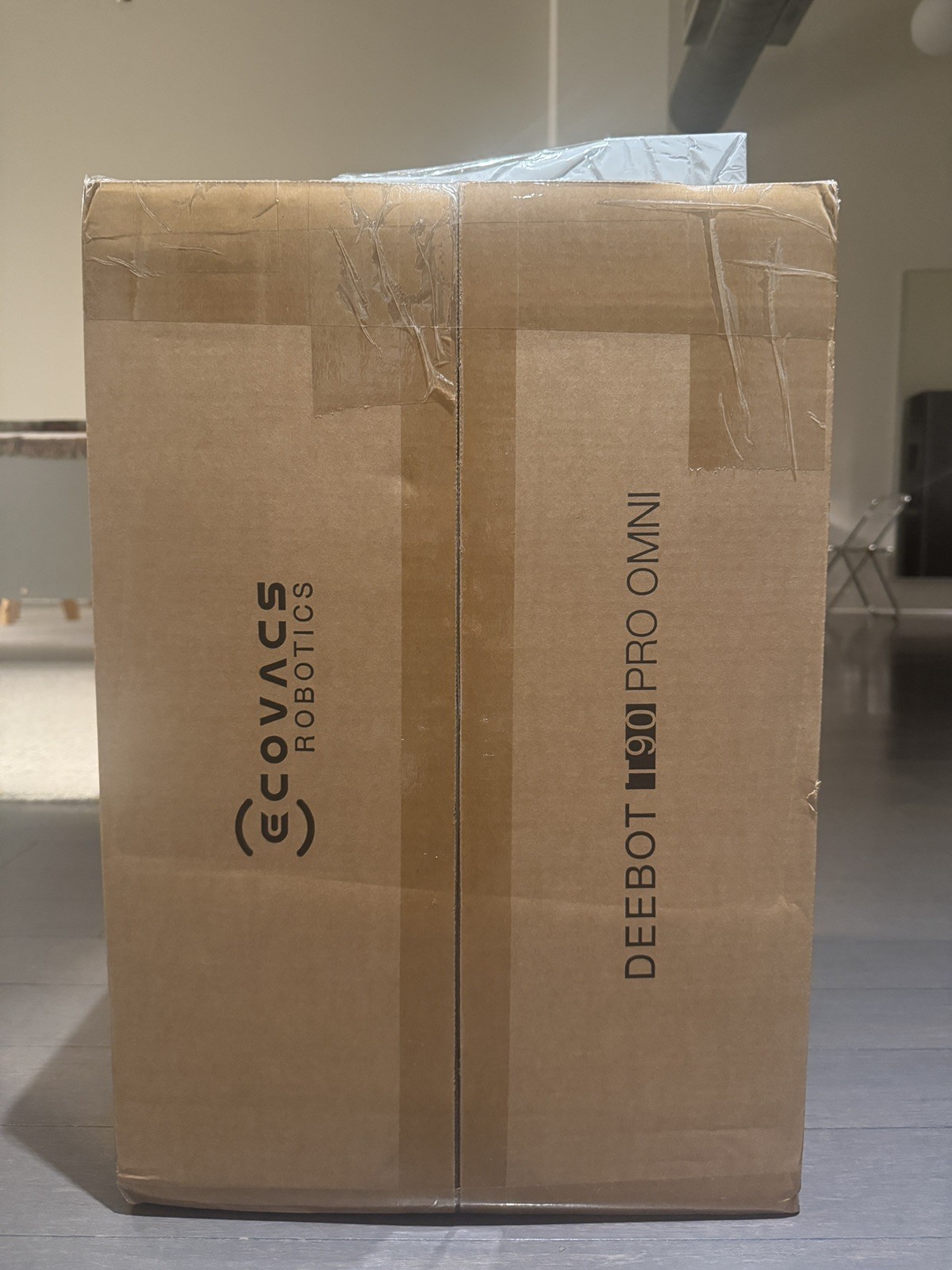 Brand New & Factory Sealed ECOVACS DEEBOT T90 PRO OMNI Package + Accessories