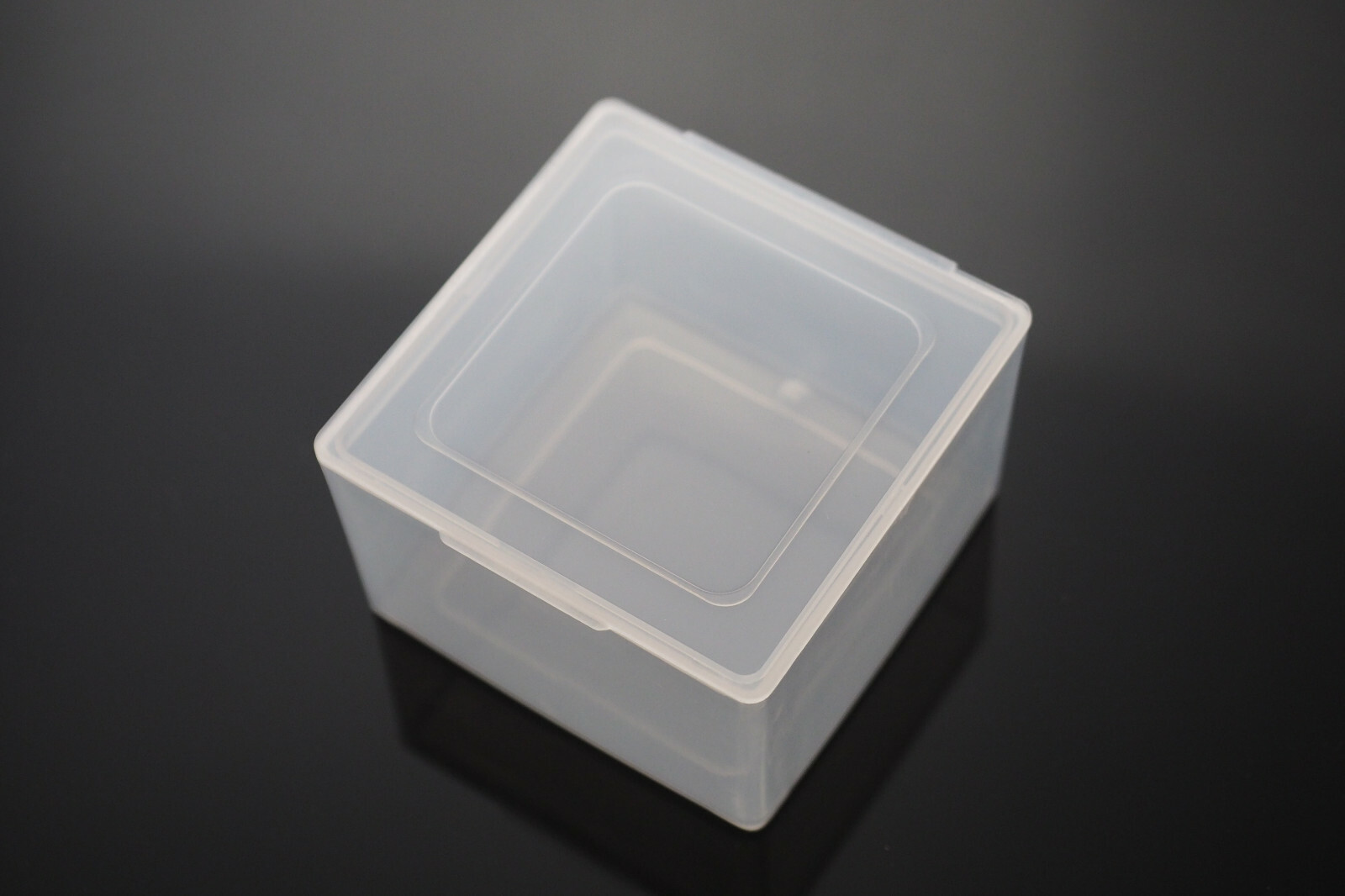 4PCS Square Plastic Storage Container Box DIY Coins Screws Jewelry Charms Travel
