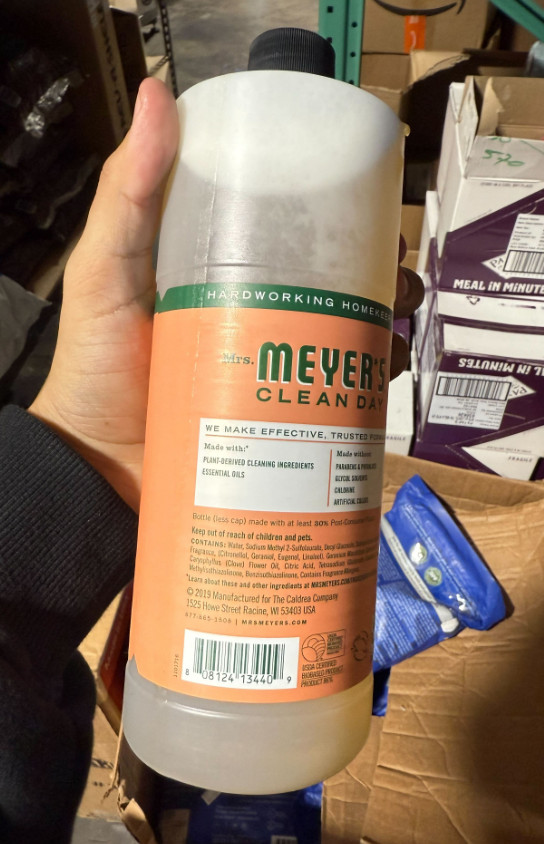 MRS. MEYERS CLEAN DAY Multi-Surface Cleaner Concentrate, Use to Clean Floors,