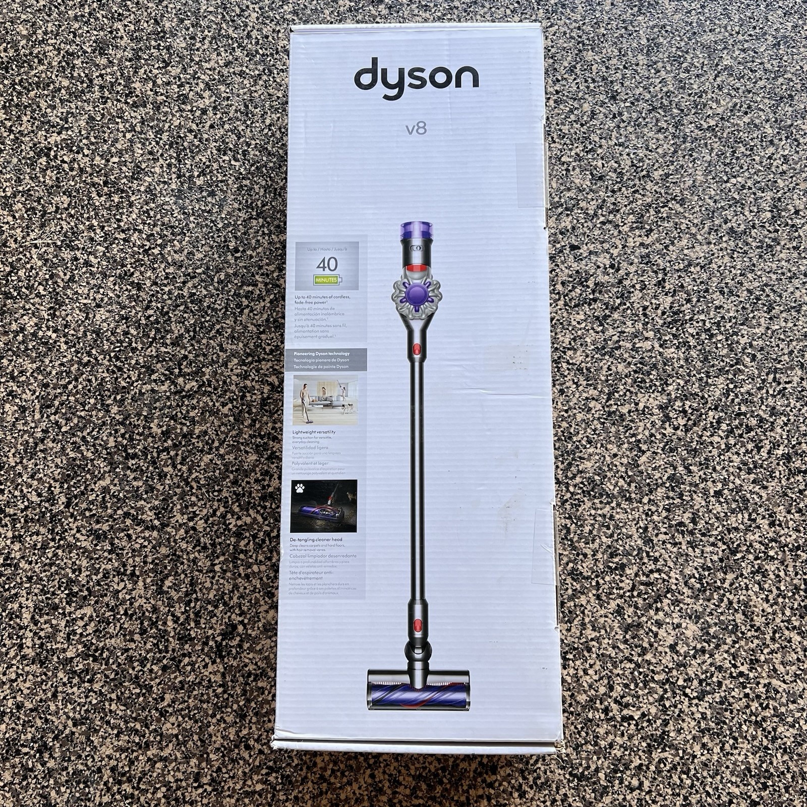 Dyson V8 Cordless Stick Vacuum Cleaner SV25 400473-01 New
