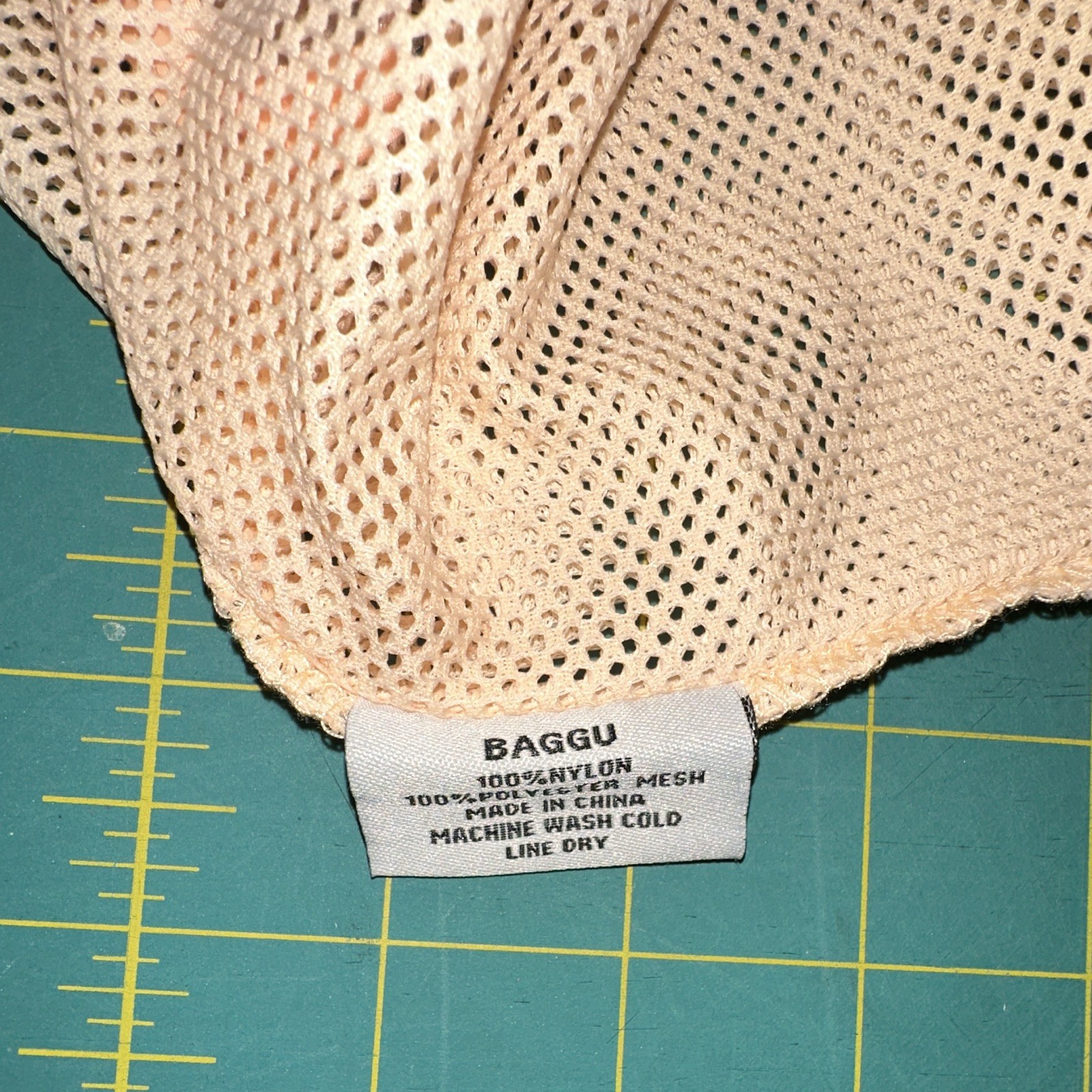 MESH BAGGU Cantaloupe Orange Nylon Reusable Shopping Bag Foldable w/ Zip Pouch
