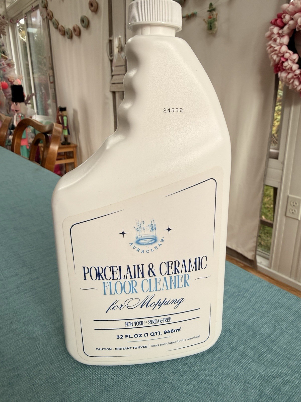Porcelain & Ceramic Tile Floor Cleaner Mop Soap Concentrate Aura Clean 32 Oz