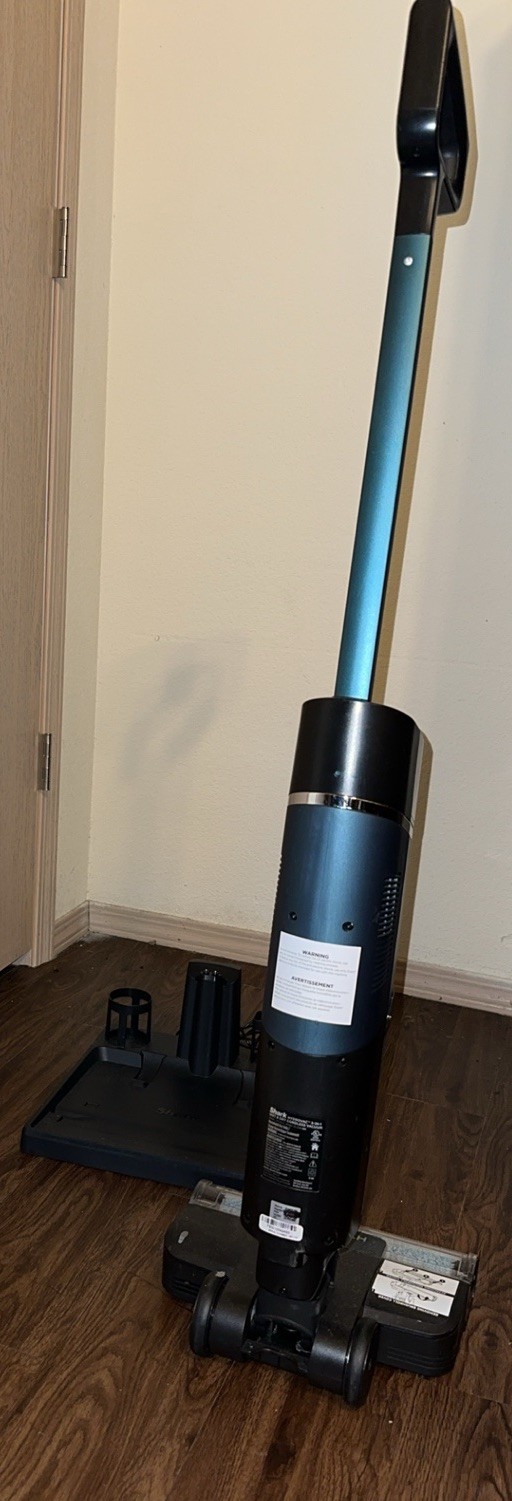 Shark HydroVac MessMaster Cordless 3-in-1 multi-surface cleaner WD 261