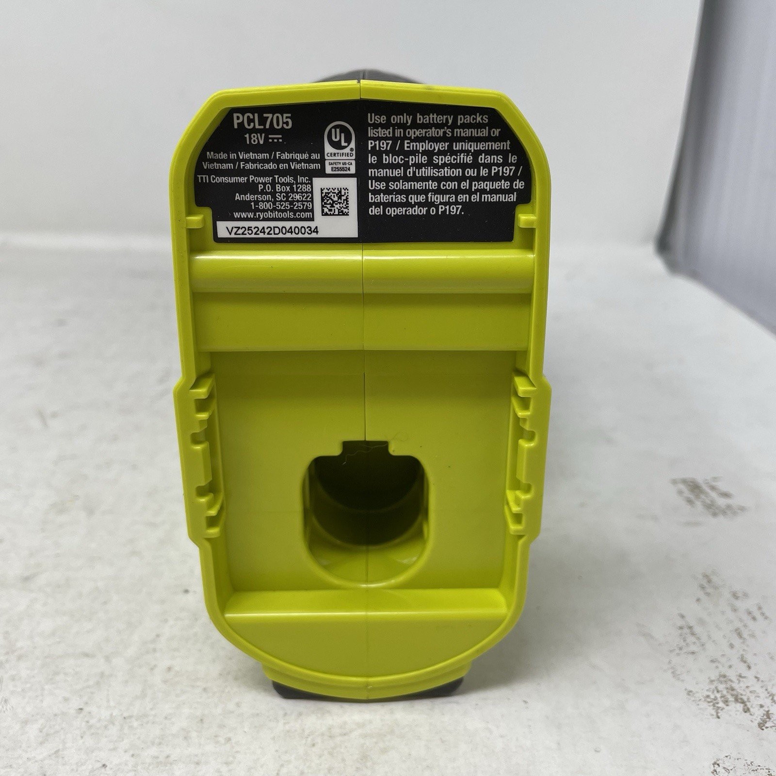 Ryobi PCL705 ONE 18V Volt Cordless Multi-Surface Handheld Vacuum *Tool Only*