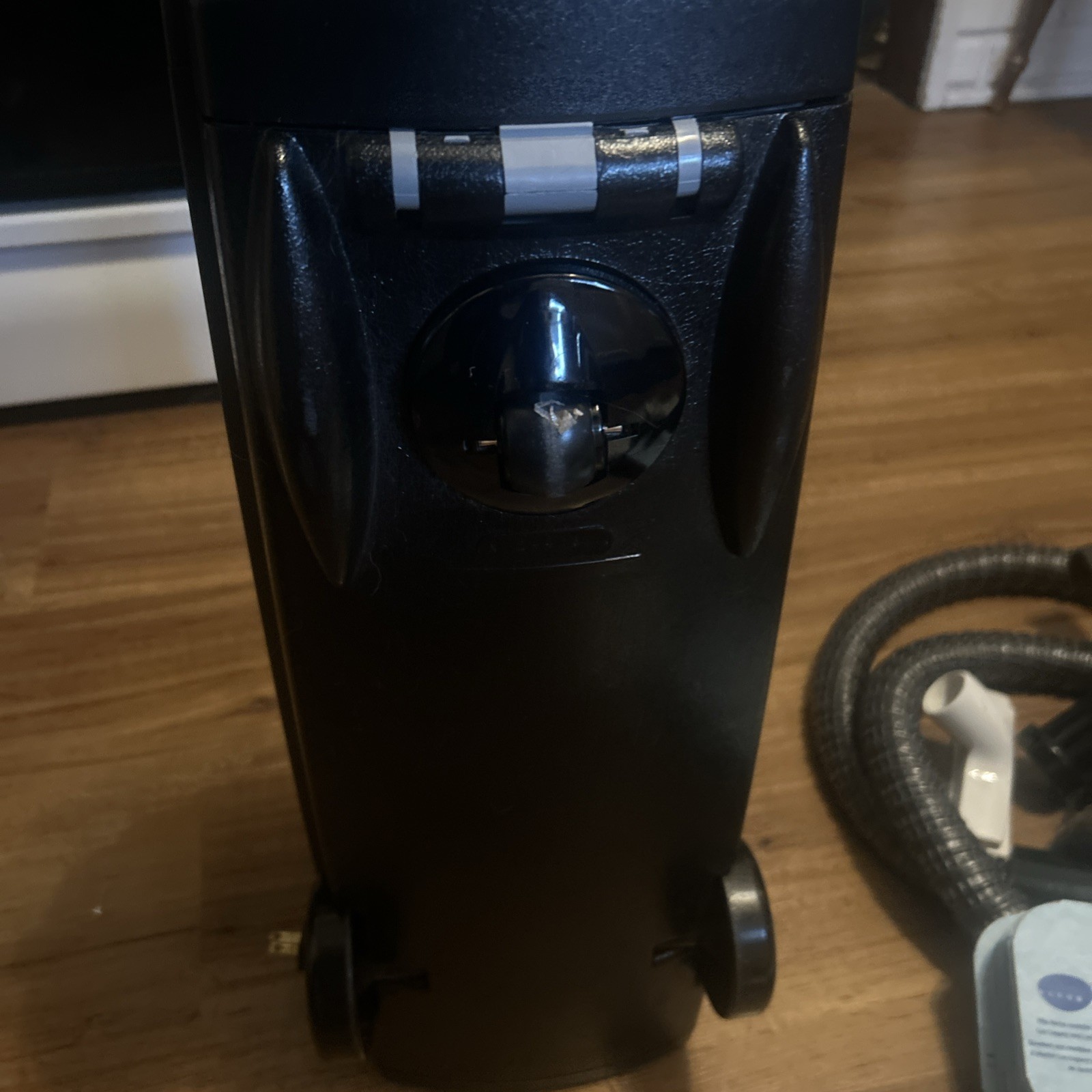 Electrolux Aerus Lux Classic C151H Canister Vacuum w/ Rug/Floor Attachment Bags