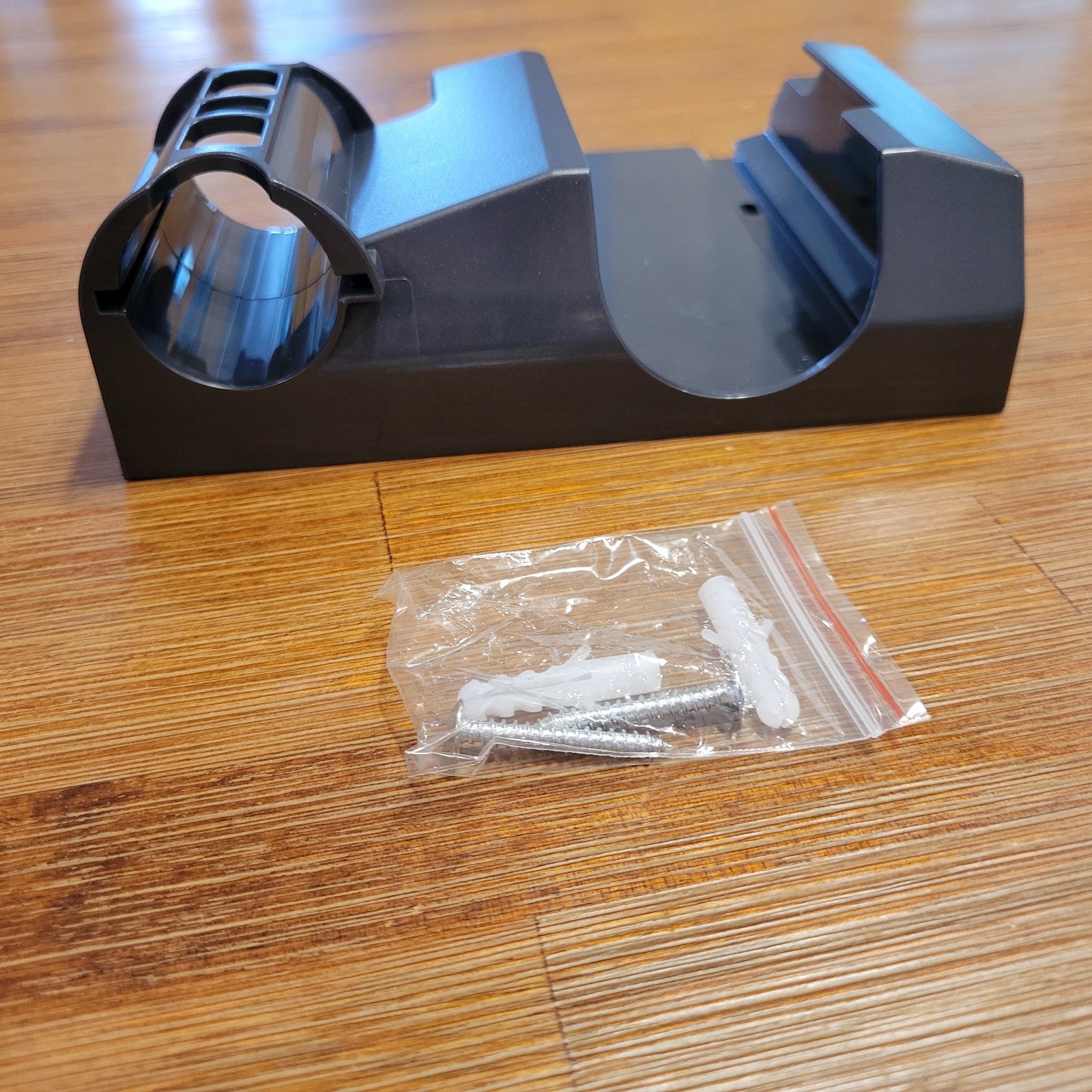 Hompany SmartVac 13 Vacuum Wall Mount Dock Holder Hanger Black Plastic Part