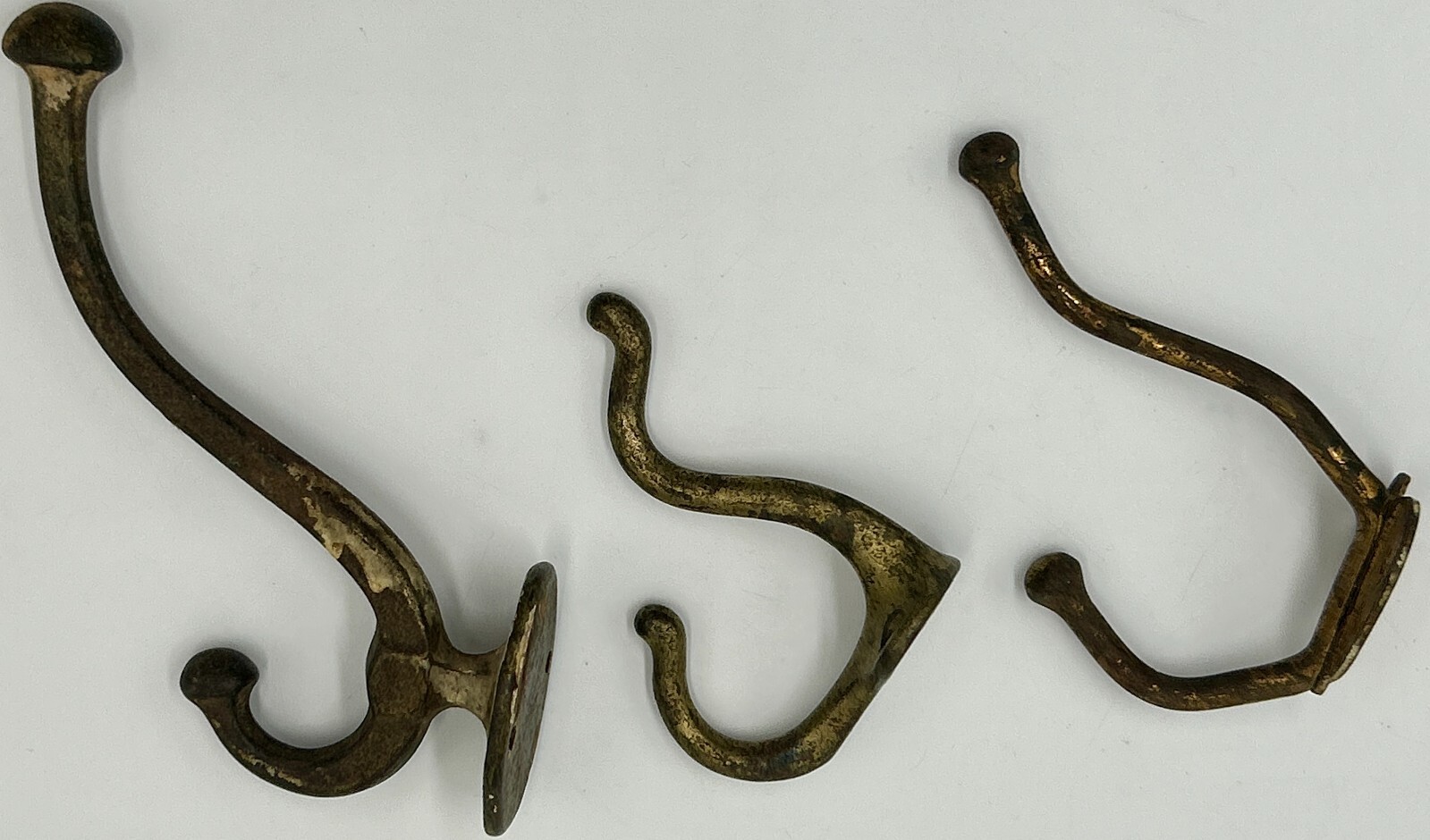 3 Antique Metal Wall Mounted 2 Peg Coat Hooks ~ 2.75″, 3.5″ & 5.5″ Cast Iron