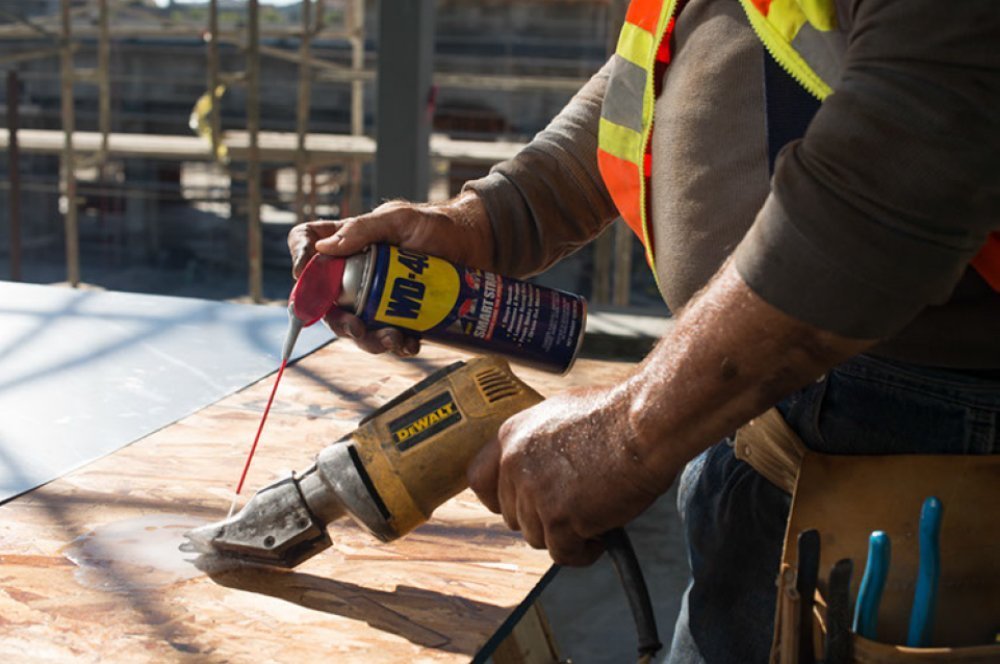WD-40 11 oz. wd 40 SPRAYS 2 WAYS Lubricant Aerosol can 1,2,3,4