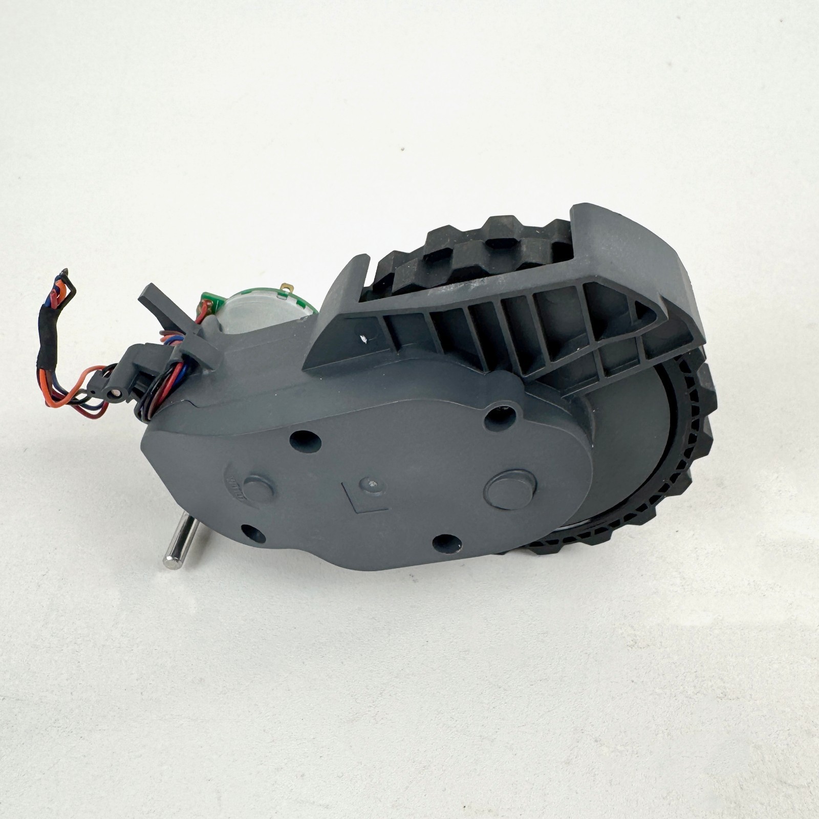 Roborock Qrevo Master Left Drive Wheel Motor Module Replacement Part Black
