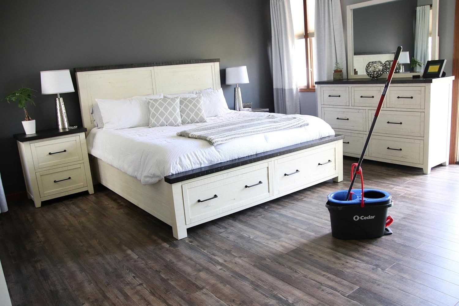 Perfect Father’s Day Gift: O-Cedar RinseClean Spin Mop & Bucket System