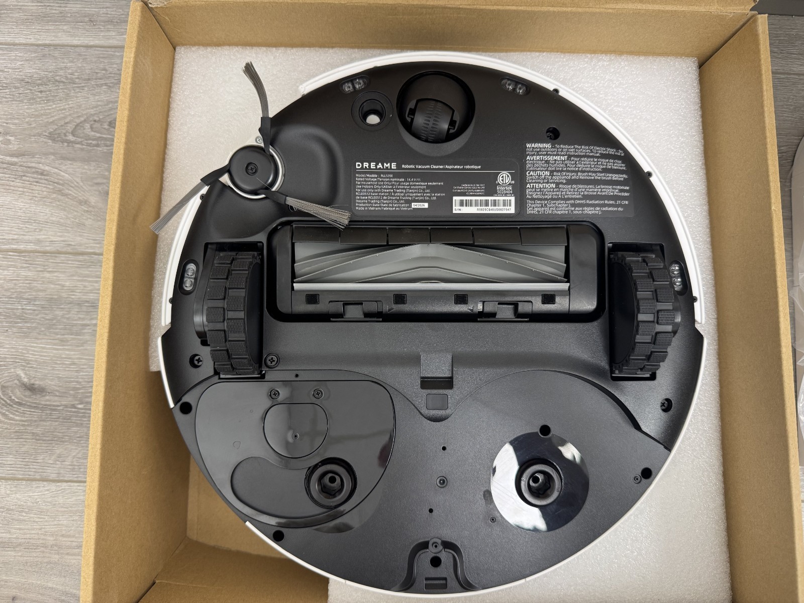 DREAME L40 Ultra Gen 2 Robot Vacuum 25kPa Suction – White – Open Box Condition