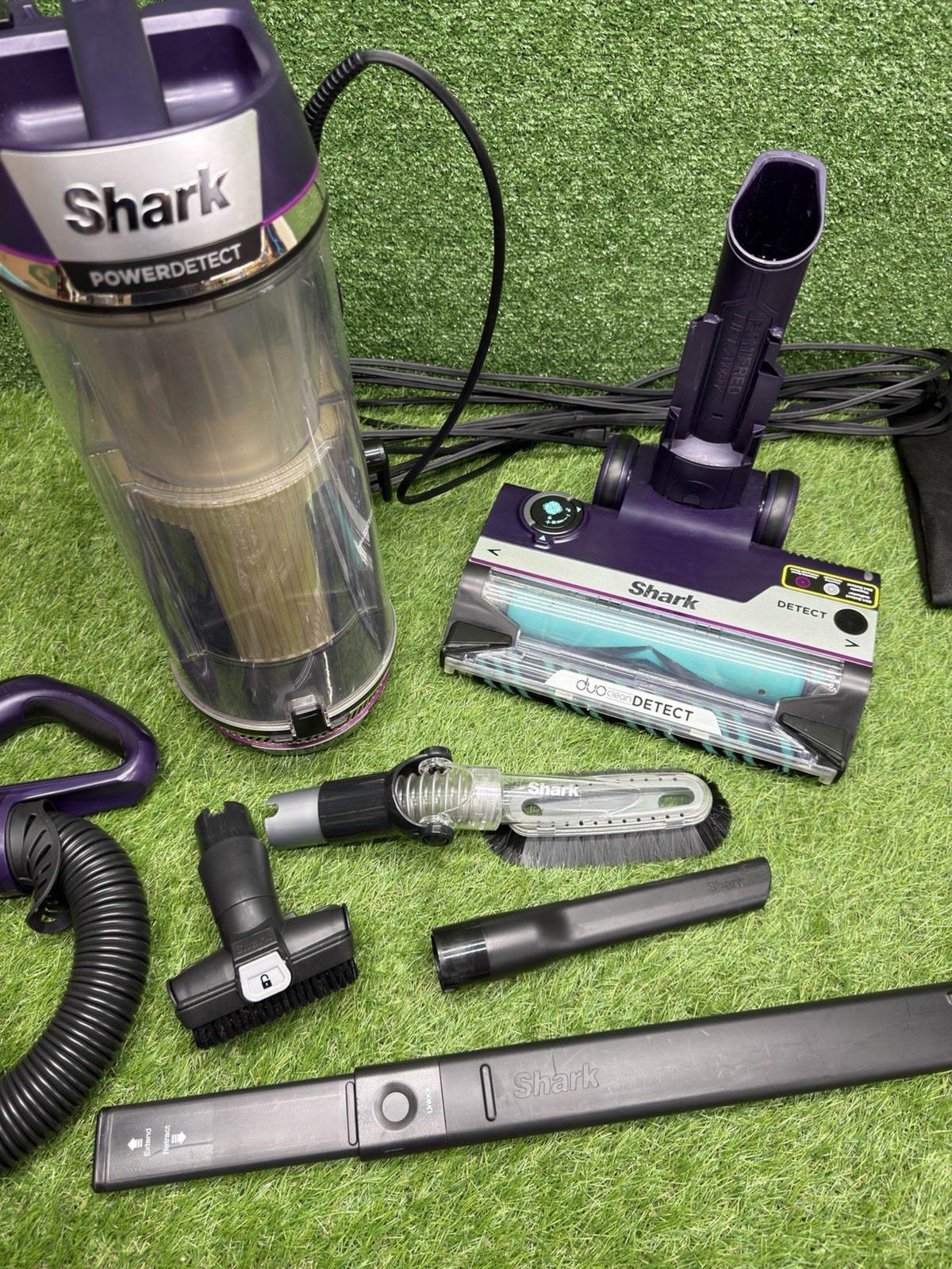 Shark PowerDetect DuoClean Upright Vacuum Cleaner AZ4000C w/ Attachments Bundle