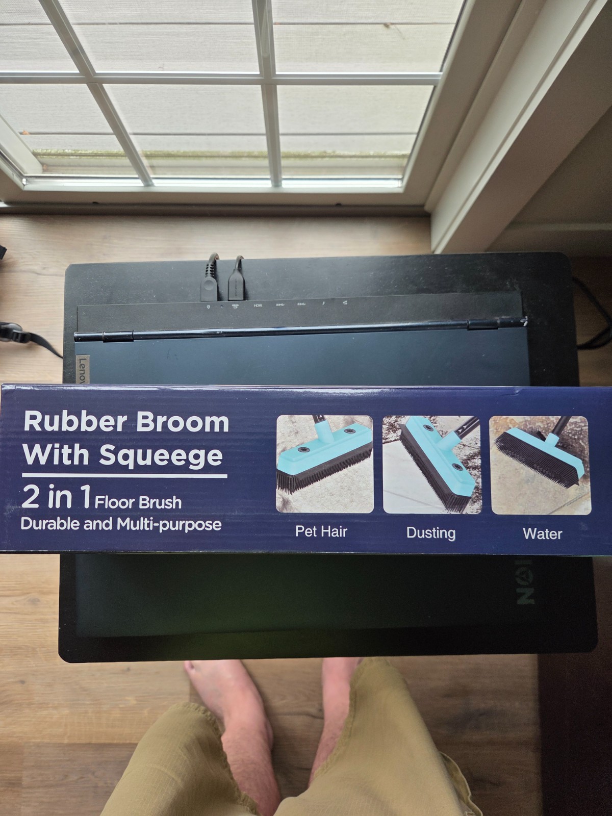 Pet Hair Removal Rubber Broom, Carpet rake with Squeegee for Cleaning Pet