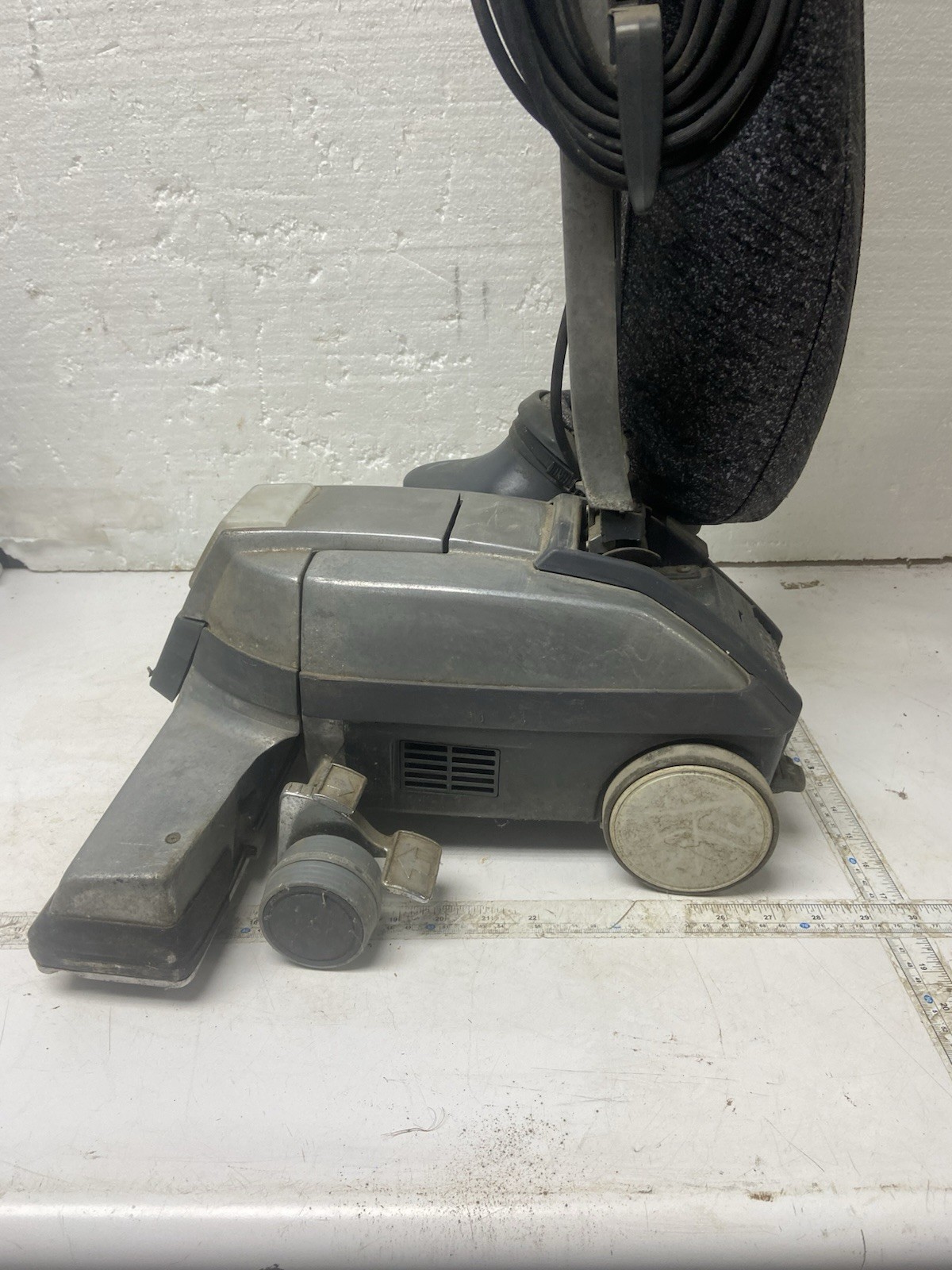Kirby G4D Vacuum Cleaner 80th Anniversary Edition Tested/ Works Perfectly