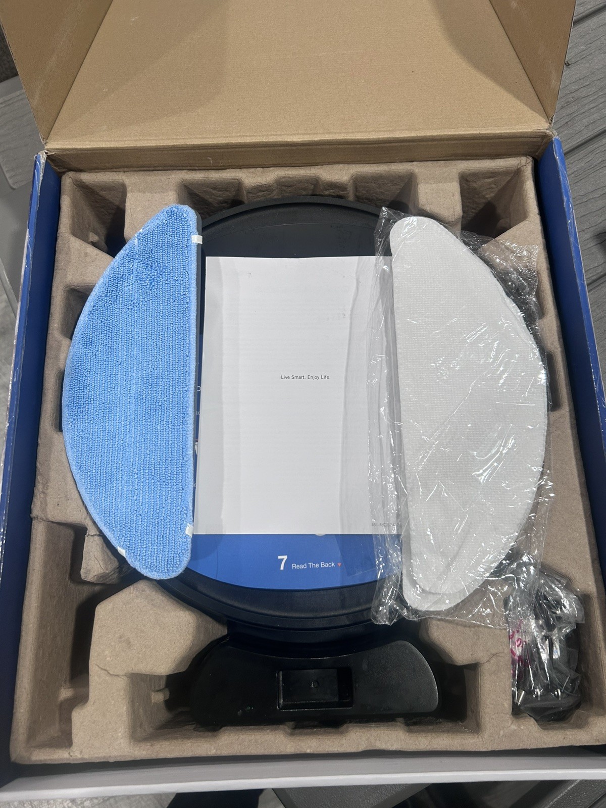 ECOVACS Deebot Ozmo U2 SE Robot Vacuum Cleaner 2 in 1 Vacuum & Mop easy use