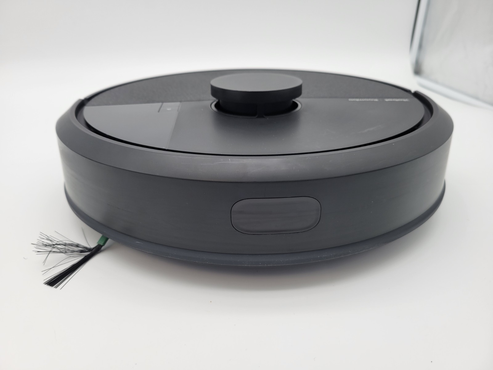 iRobot Roomba 105 Vac Robot Vacuum – Easy to use, Intense Power-Lifting Suctioni