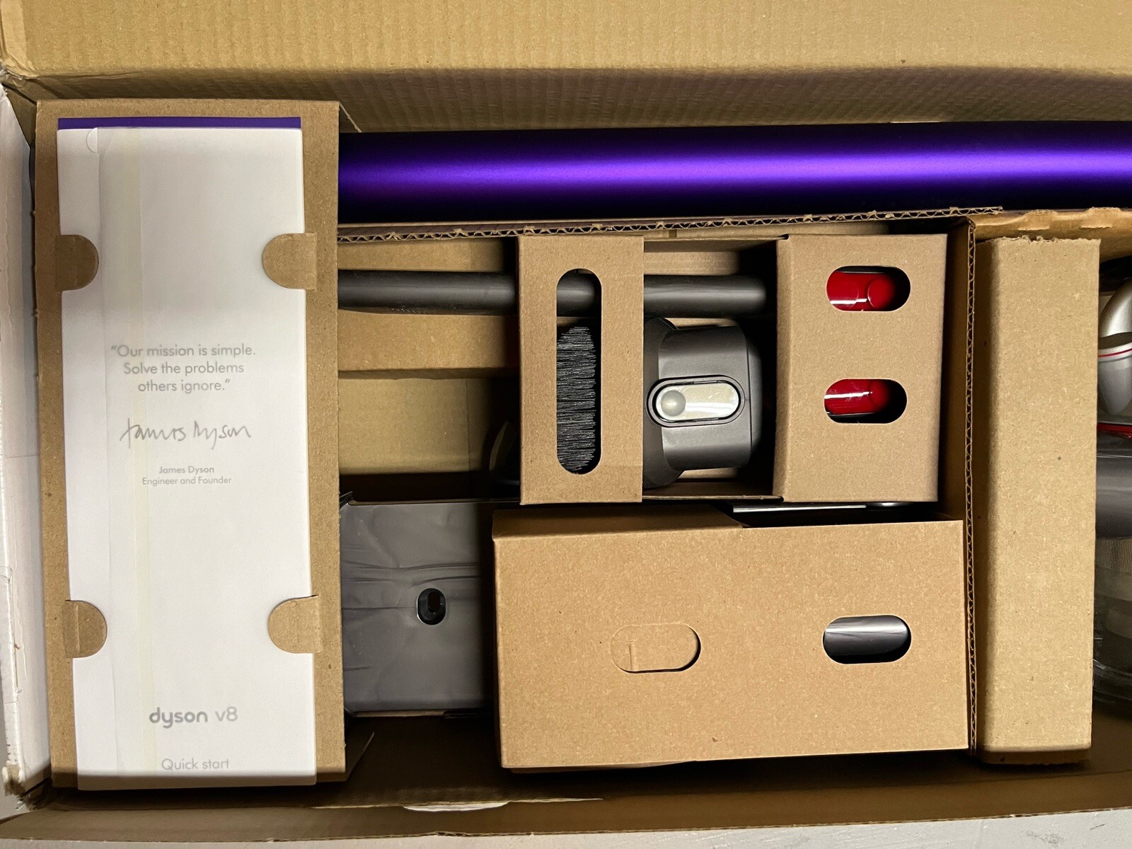 Dyson V8 Origin Plus Cordless Stick Vacuum Cleaner SV25 With Extra Tools New!